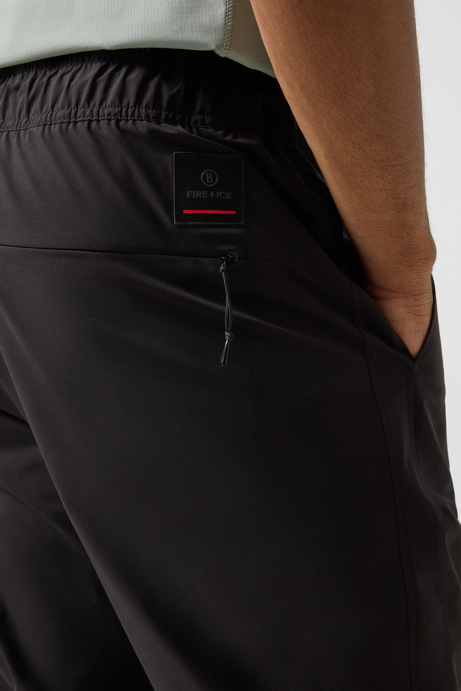 Bevan functional trousers Black