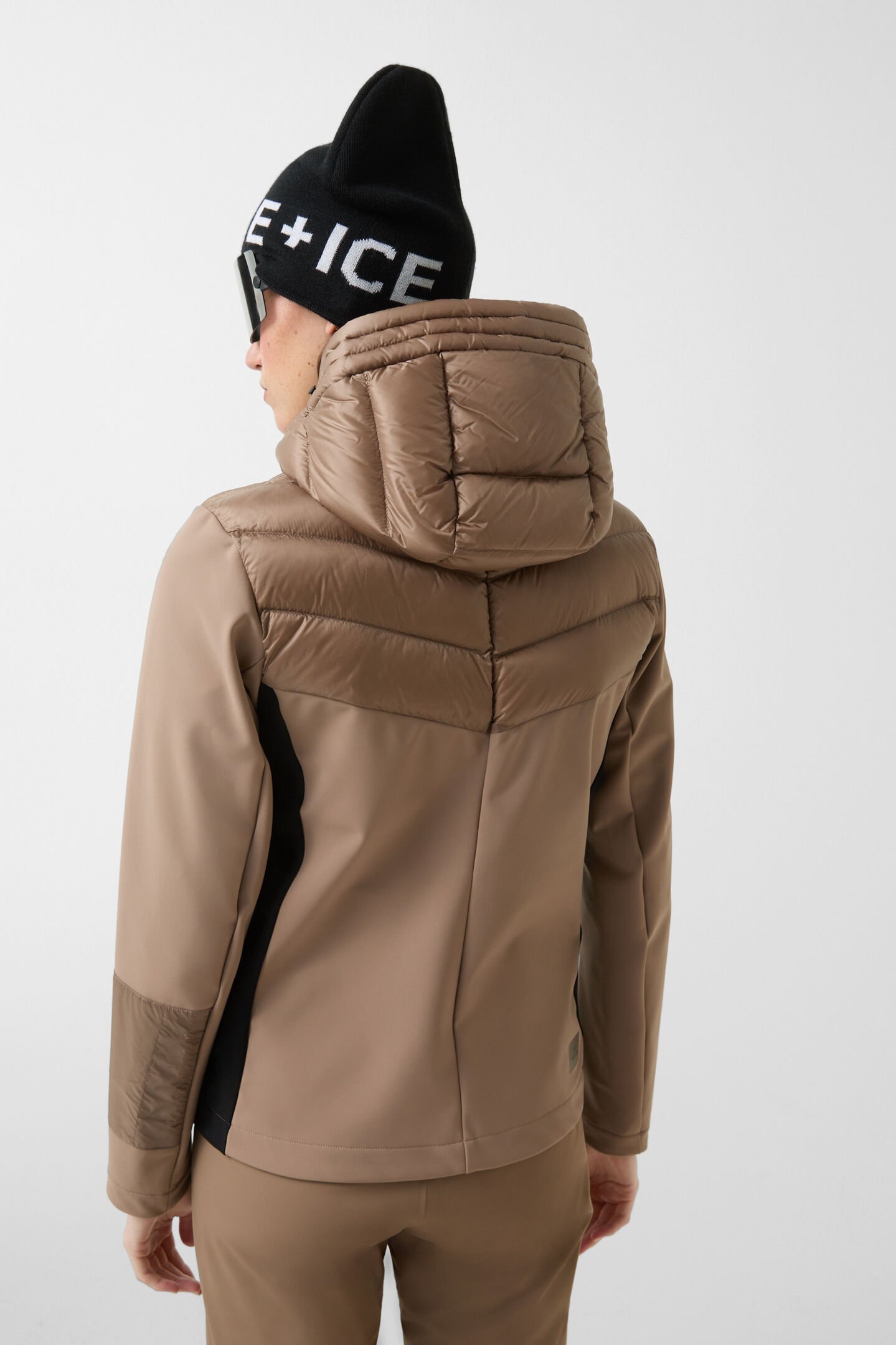 Joana hybrid jacket Caramel
