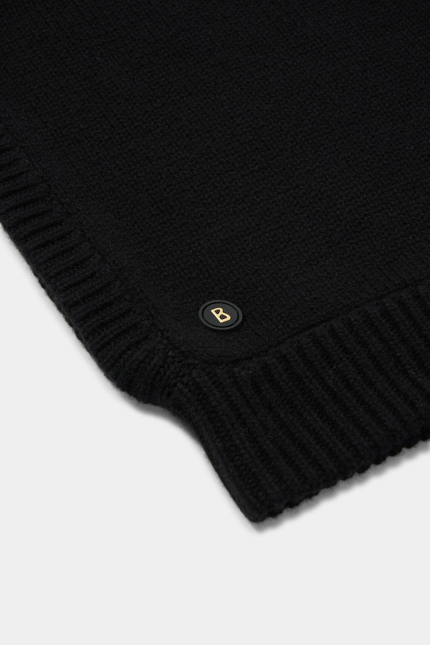 Berny Virgin Wool and Cashmere Balaclava Black