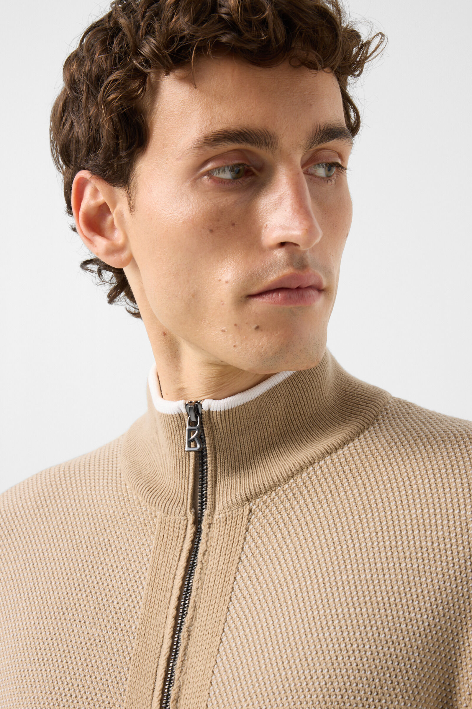Enzo knitted waistcoat Beige/white
