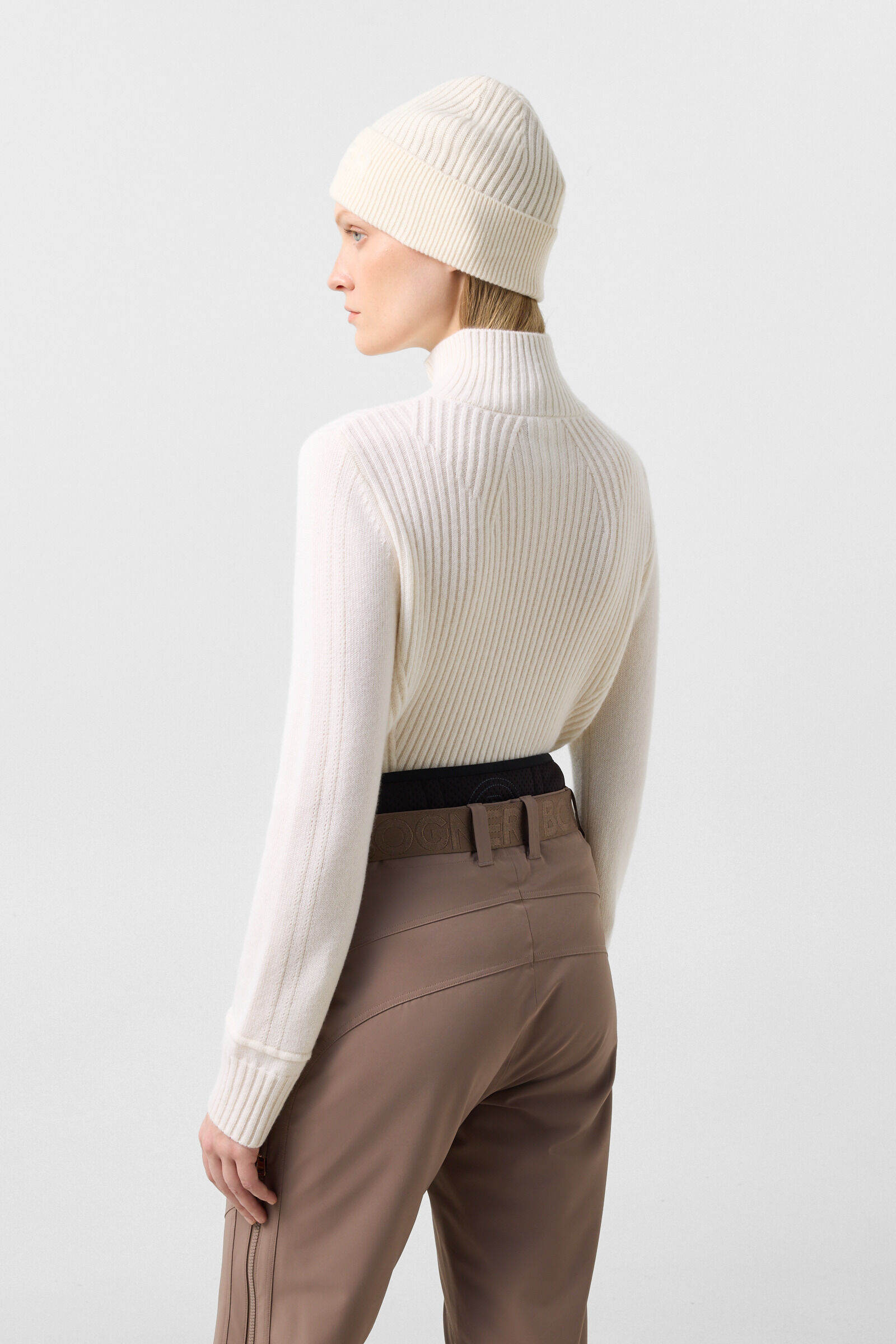 Camila Cashmere Turtleneck Off-White