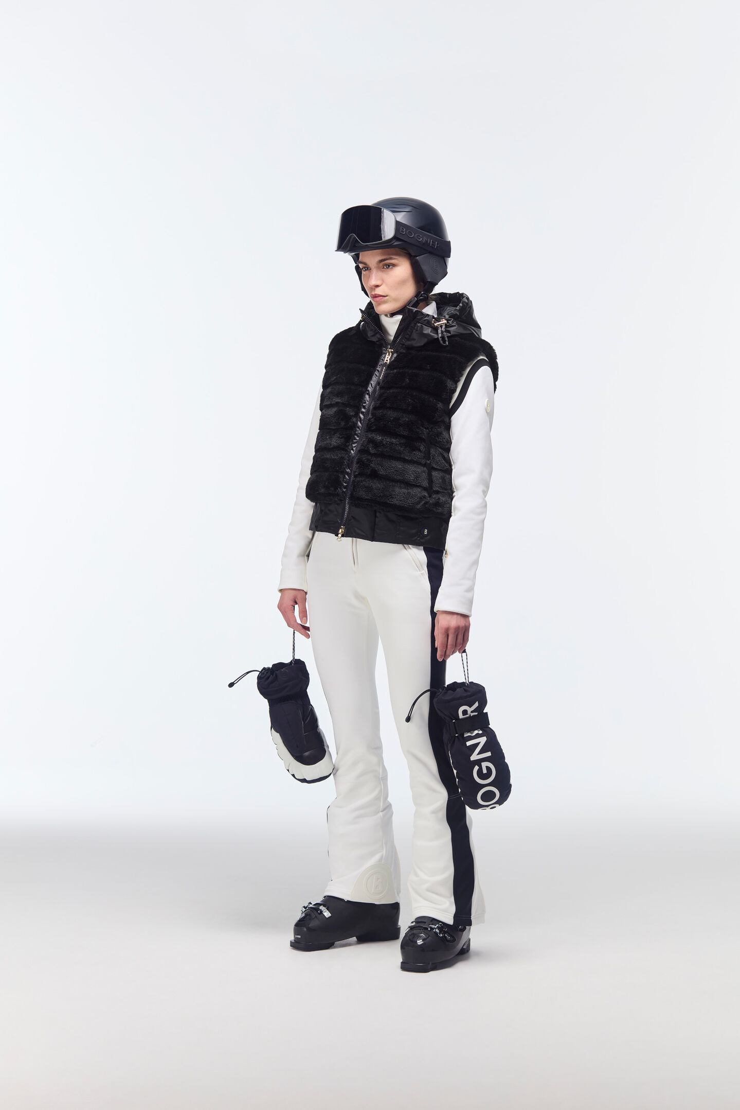 Yumi faux fur waistcoat Black