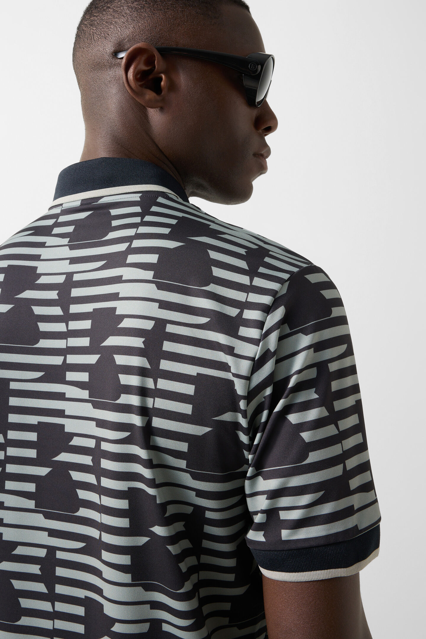 Valentin functional short-sleeved top Black/eucalyptus