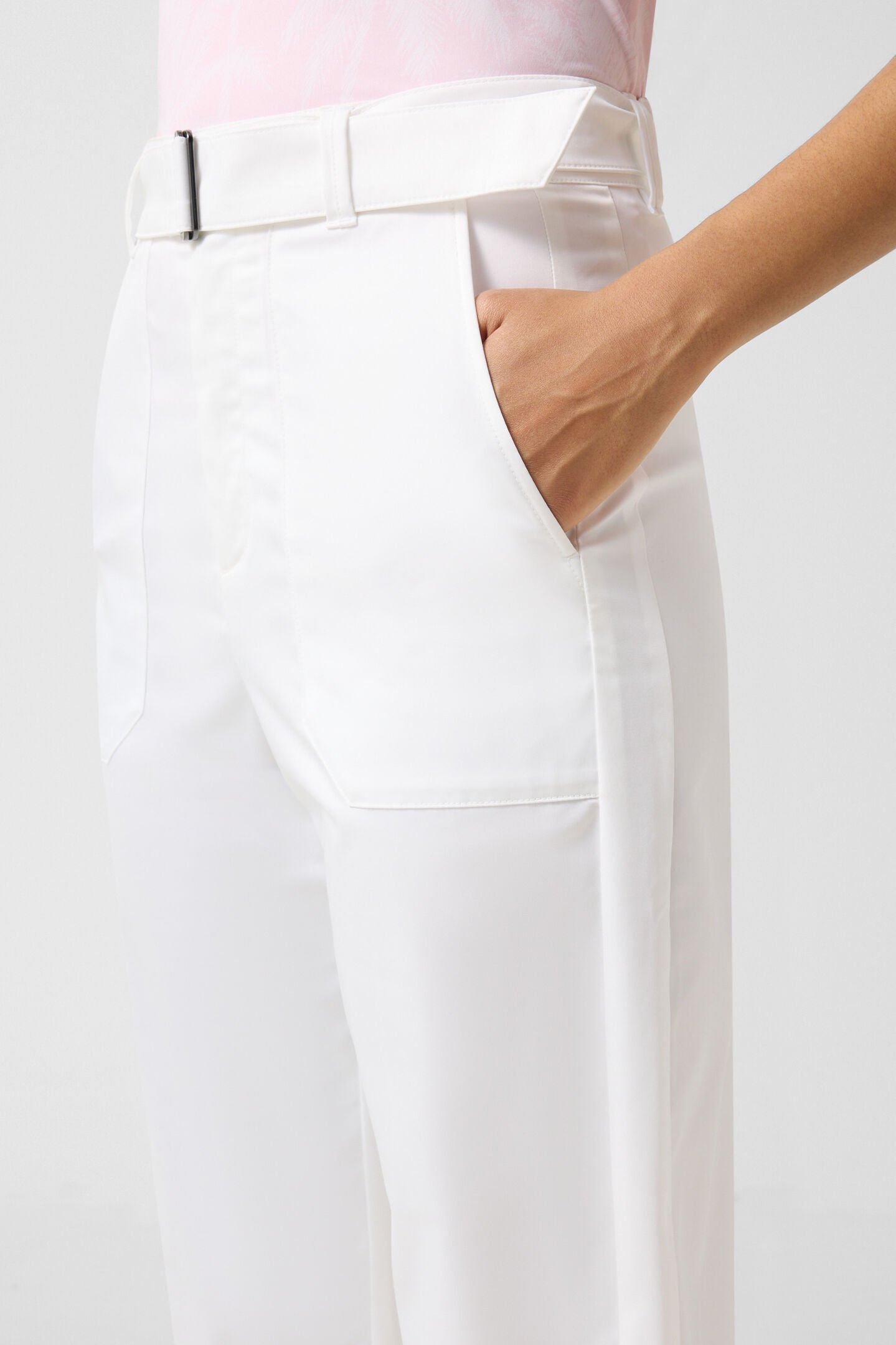 Skara functional pants Off-White