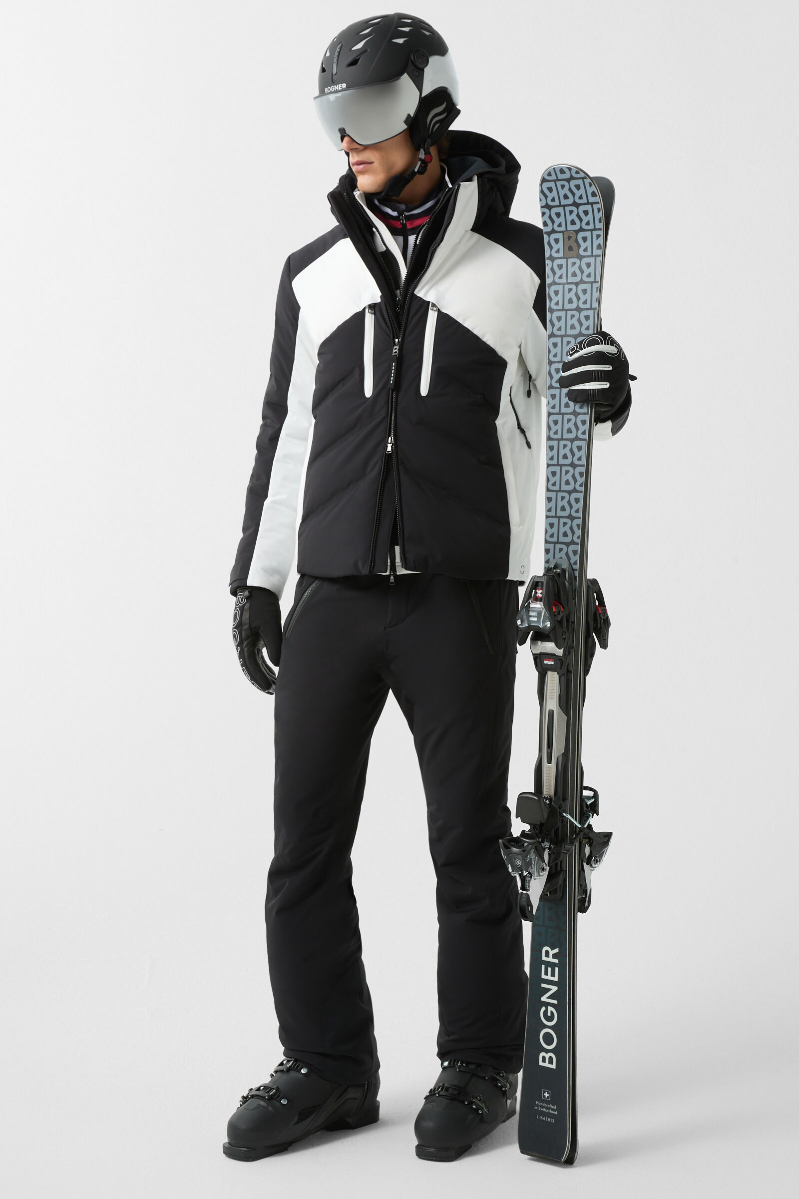 First Layer Verti Black/white