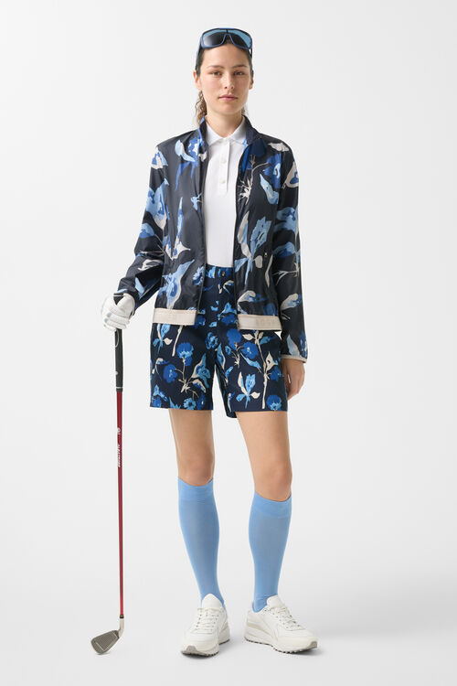 Golf Look Alessia Blau 