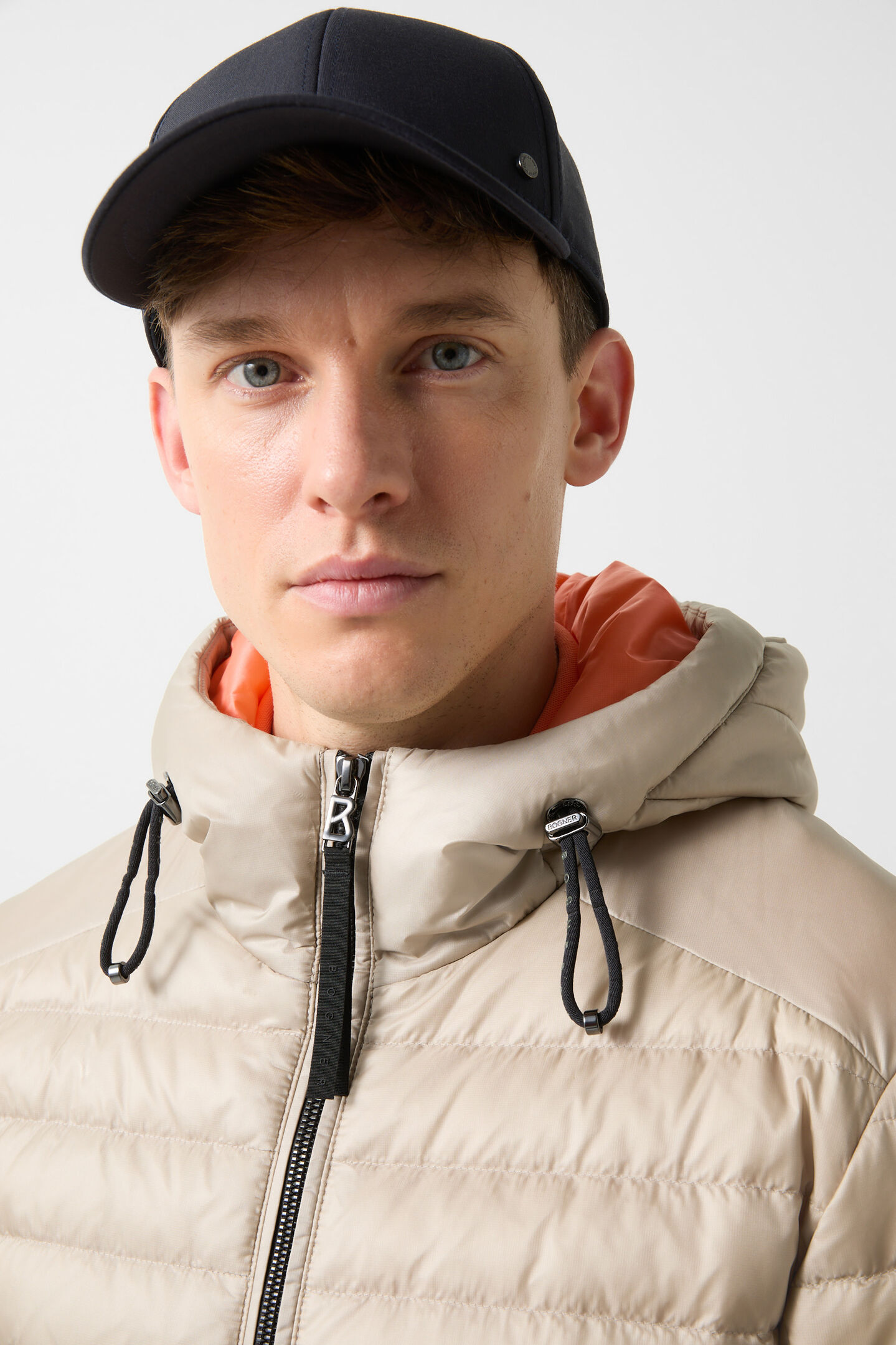 Loke Lightweight down jacket Beige