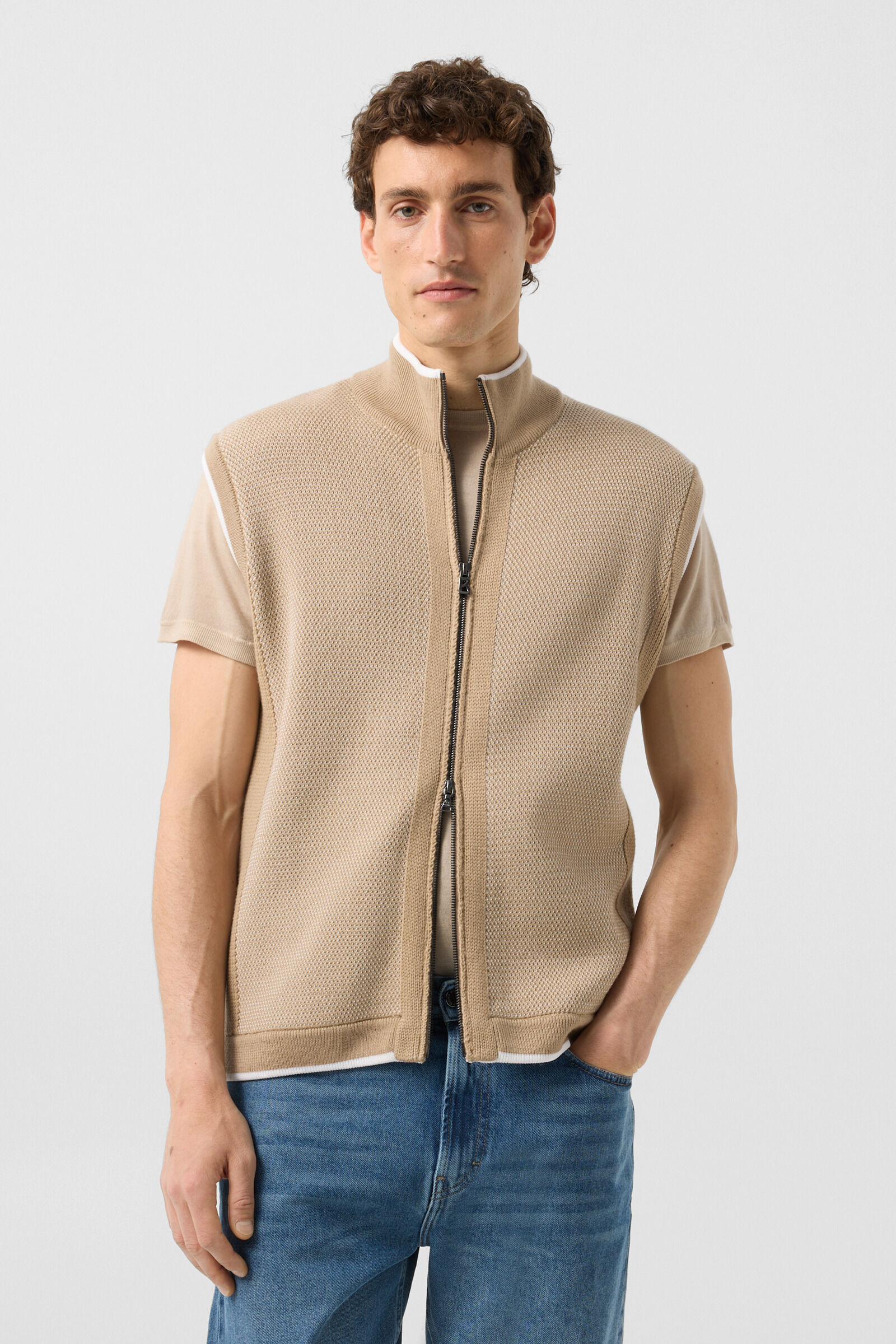 Enzo knitted waistcoat Beige/white