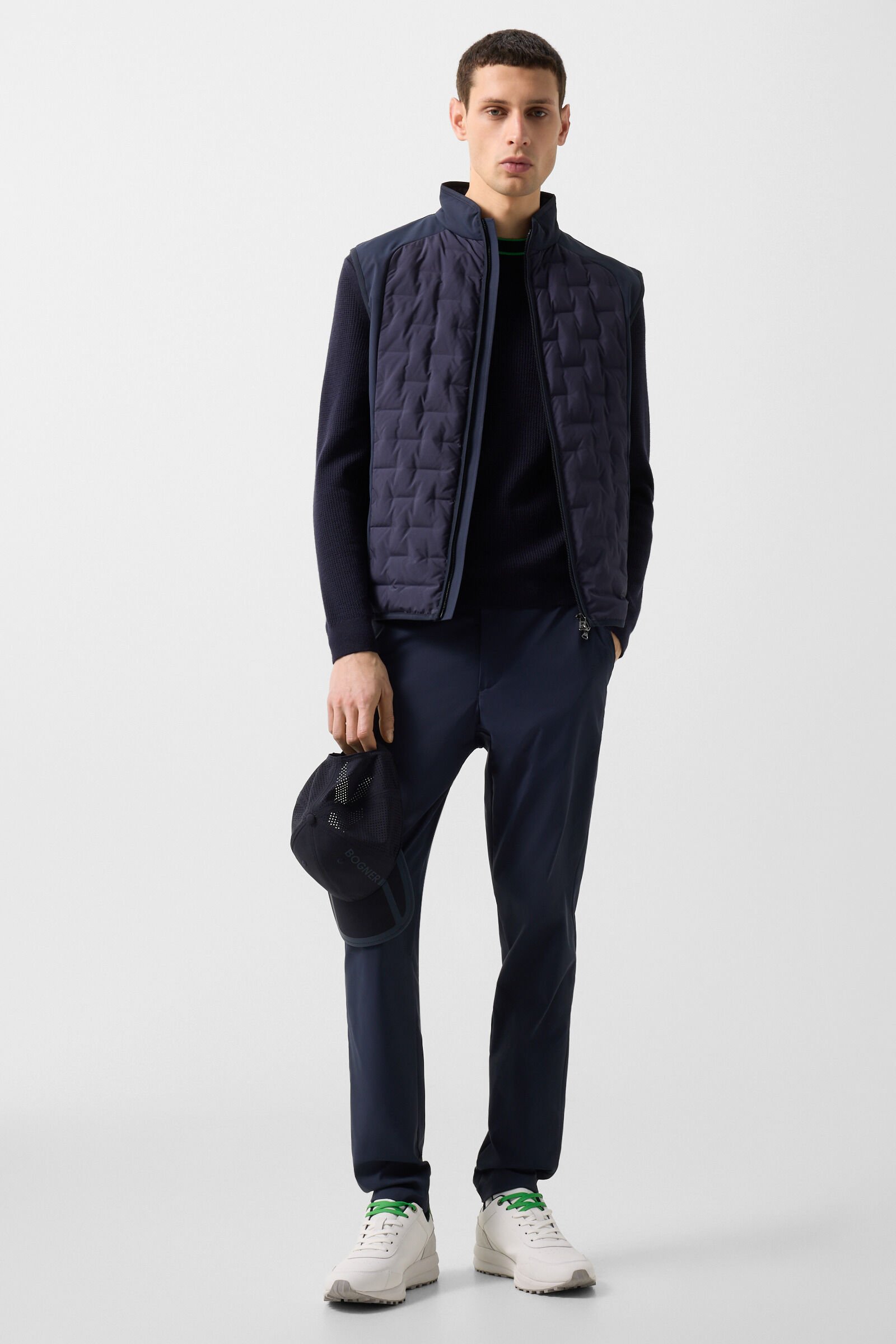 Pull Levin Bleu marine