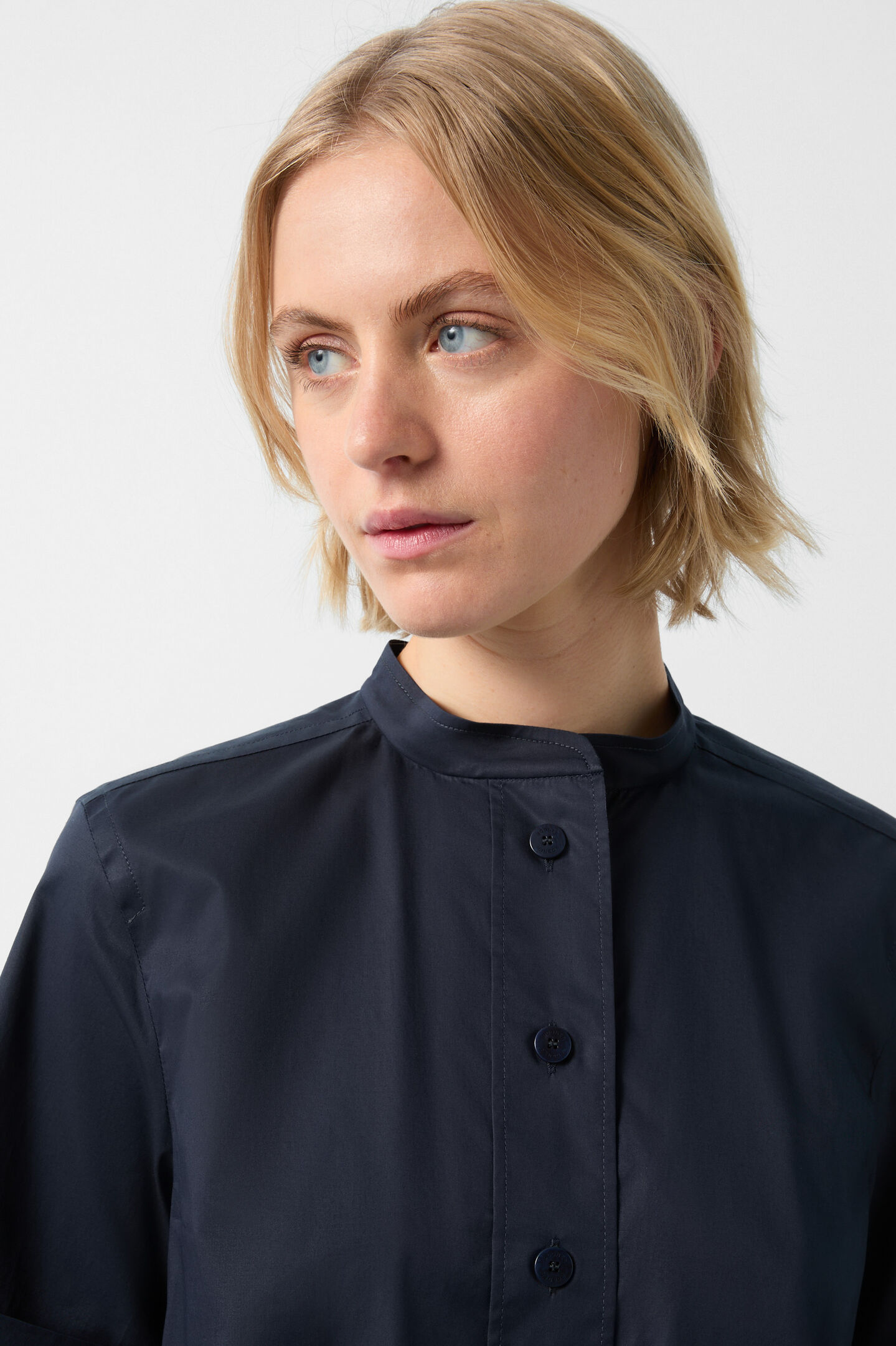 Avril Short-sleeve blouse Navy blue