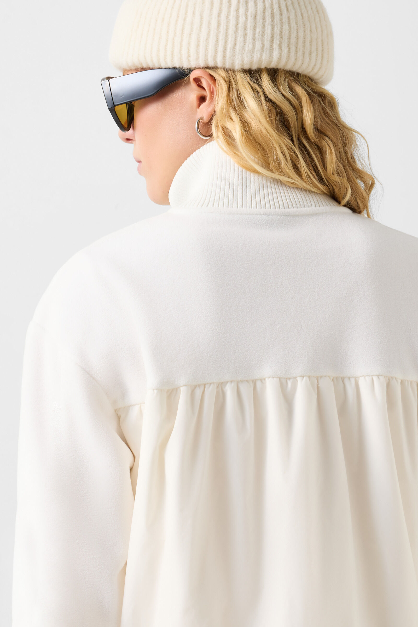 Lucy mid-layer fleece jacket Cream