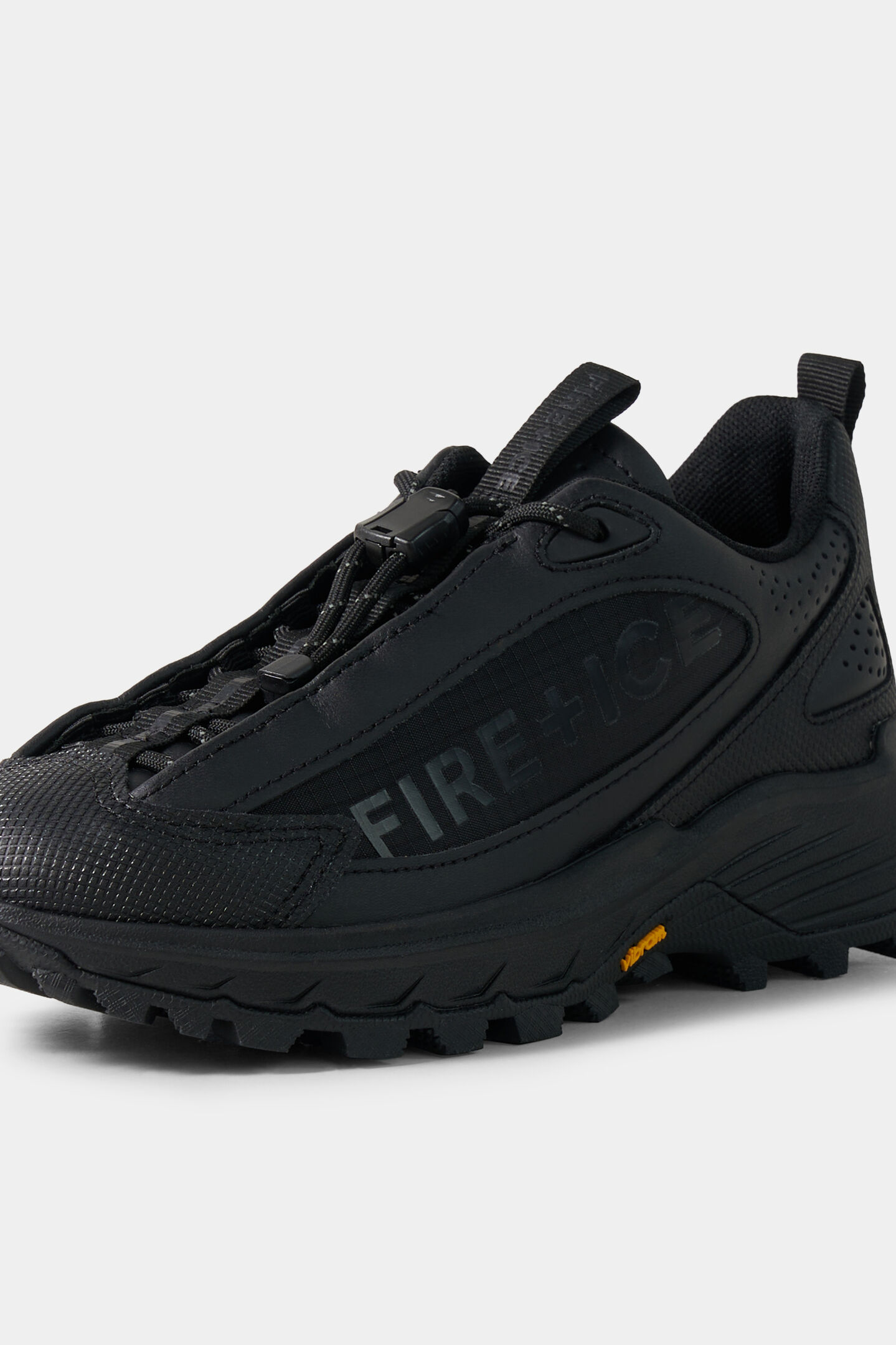 Montana trainers Black