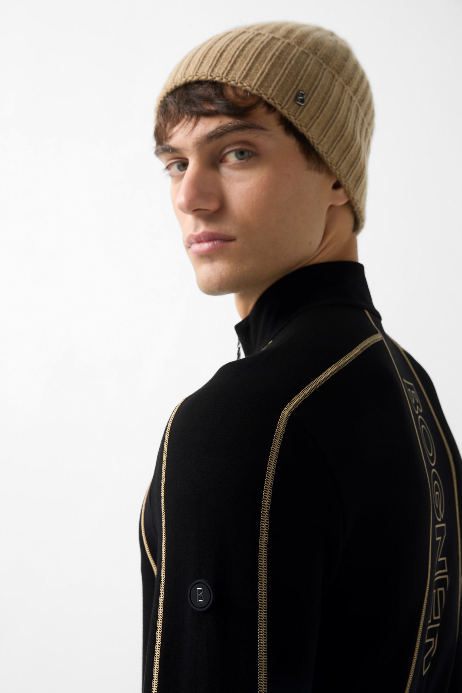 First Layer Flynn Black