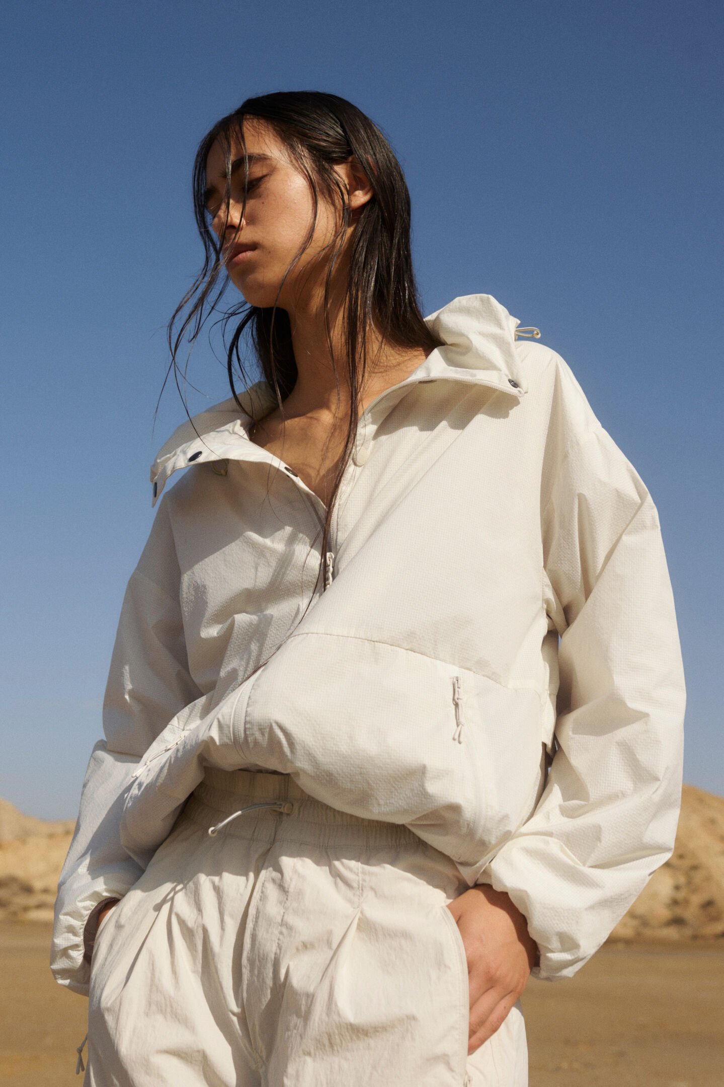 Lanie windbreaker jacket Sand