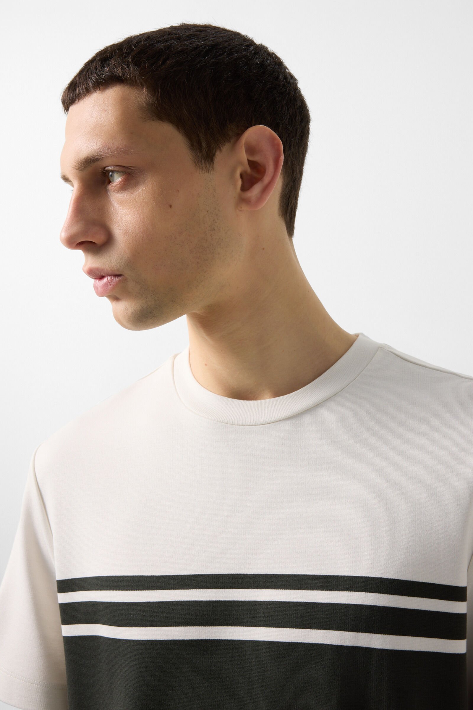 T-shirt Pete Olive green/cream