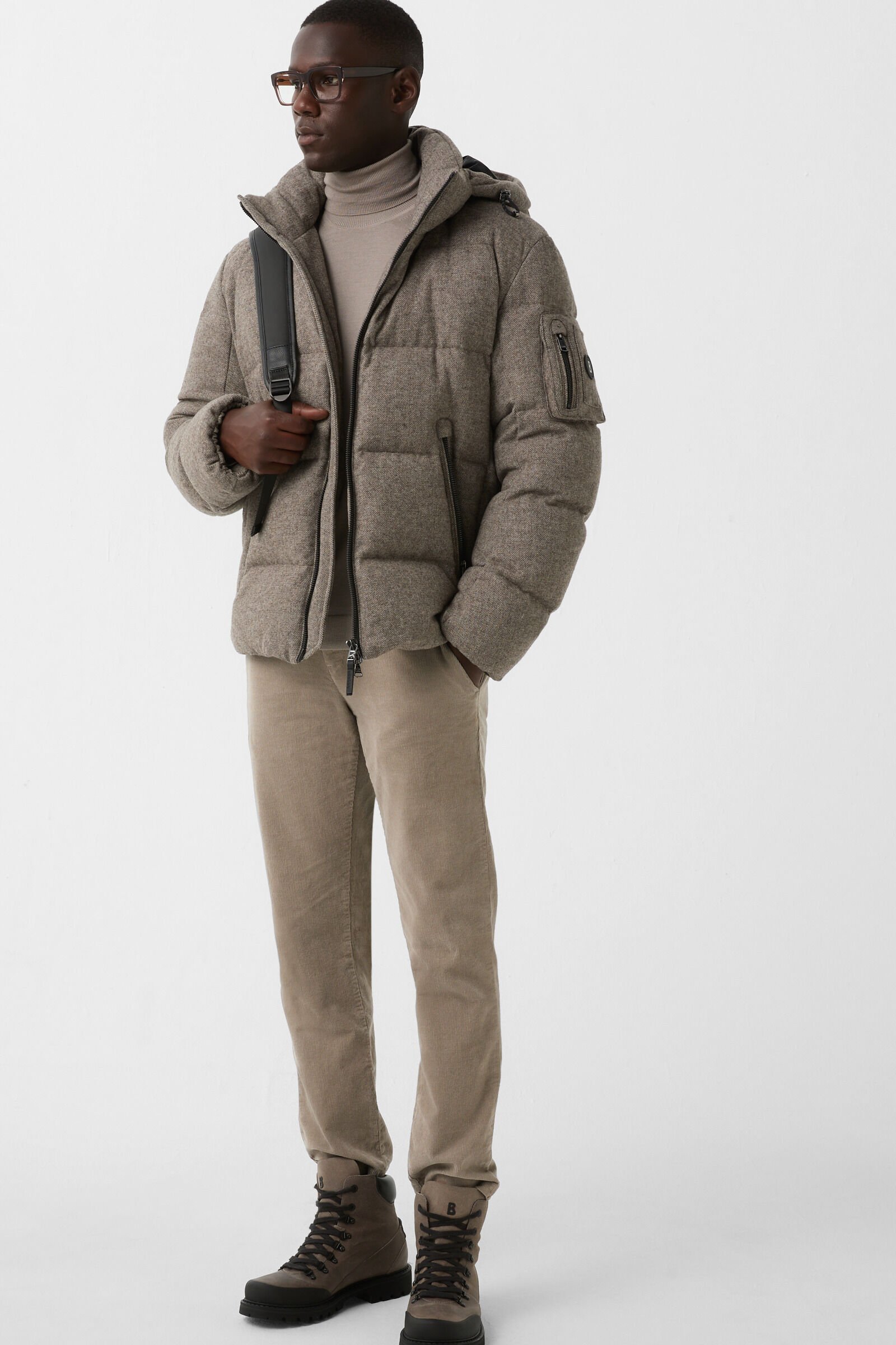 Riley Casual corduroy trousers Greige