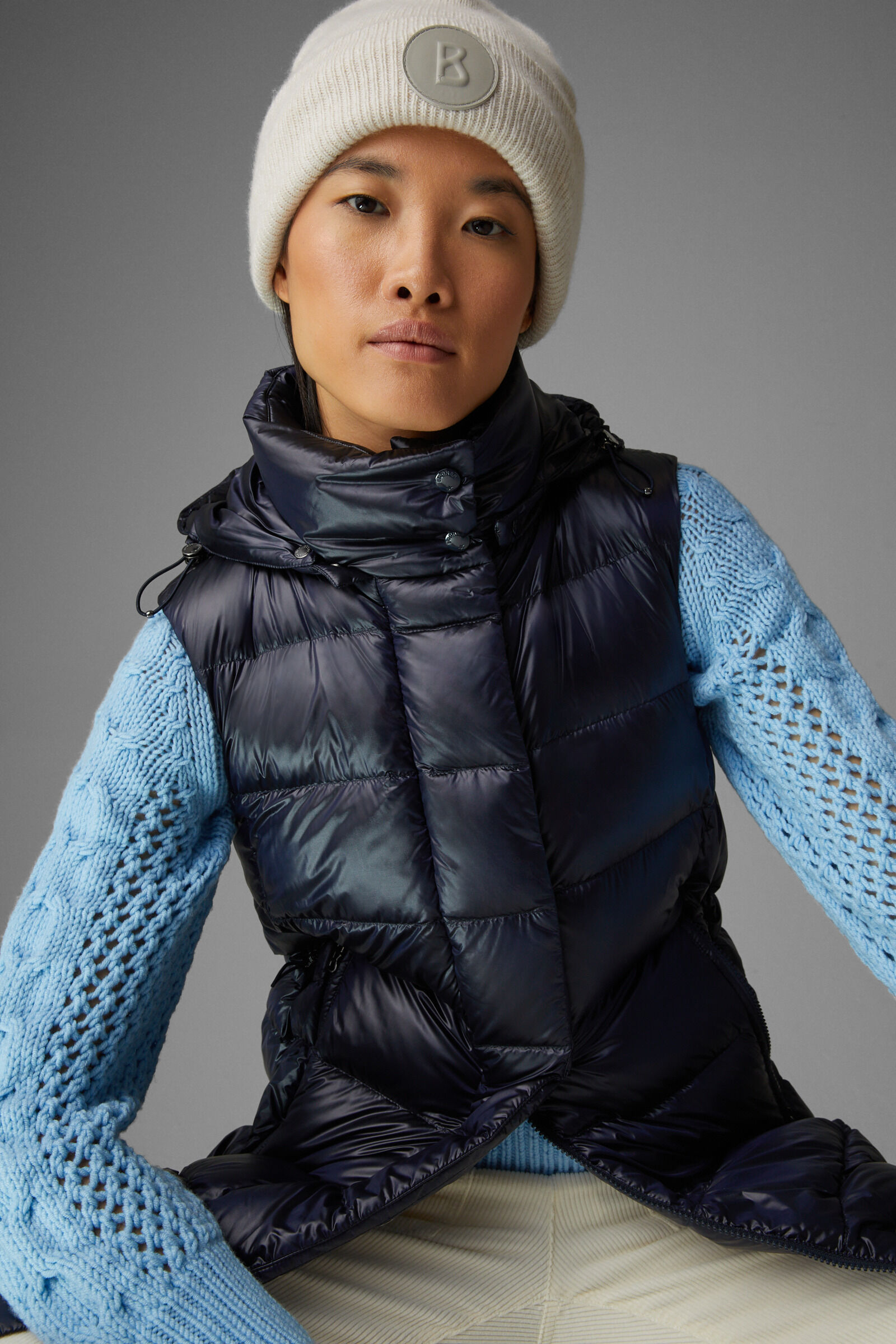 Womens down new arrivals gilet with hood