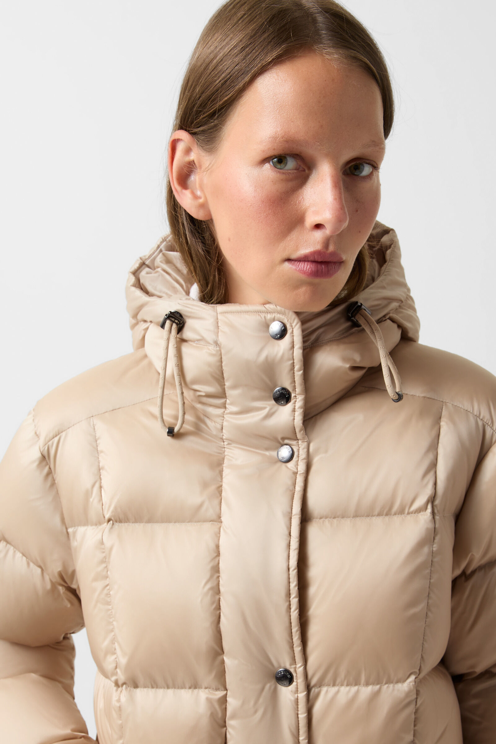 Fanja down coat Beige