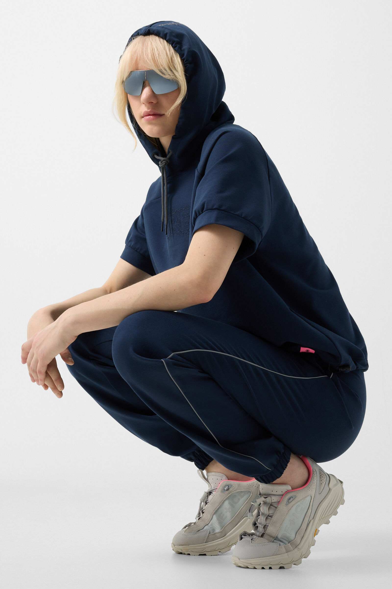 Sharon short-sleeved hoodie Dark blue