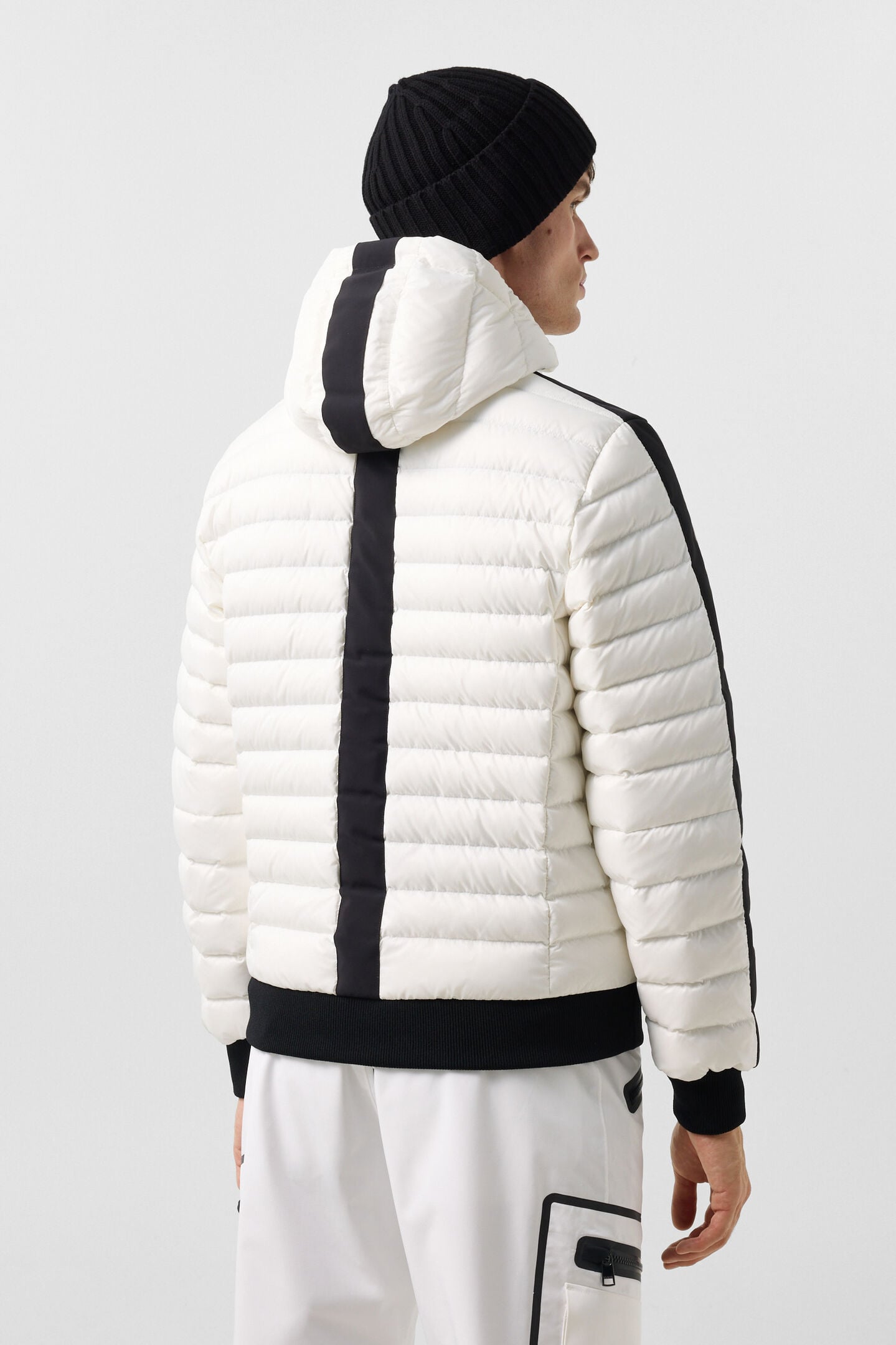 Bond mid-layer jacket White/Black