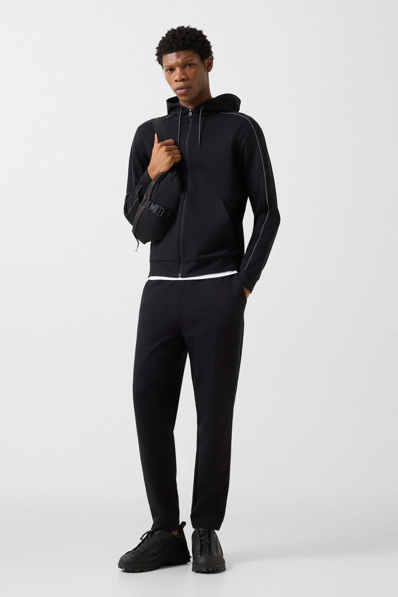 Uday jersey jacket Black