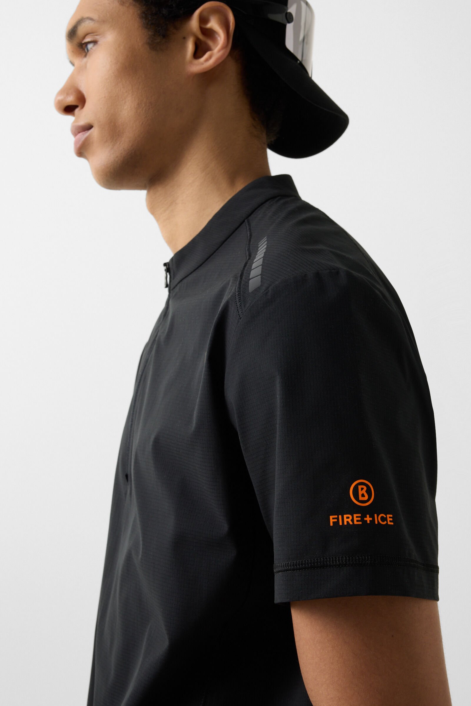 Aouli functional shirt Black