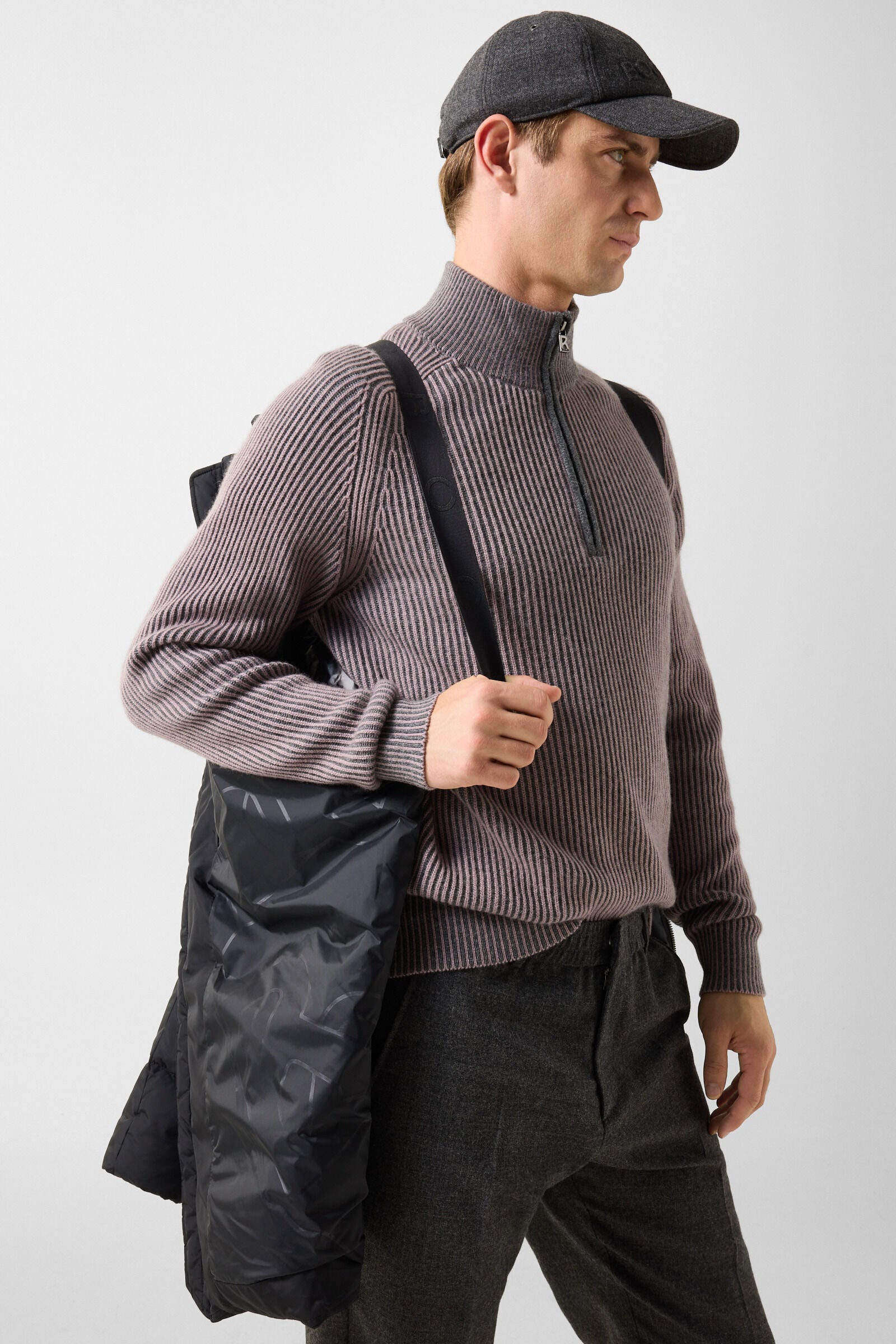 Jones Down Jacket Black