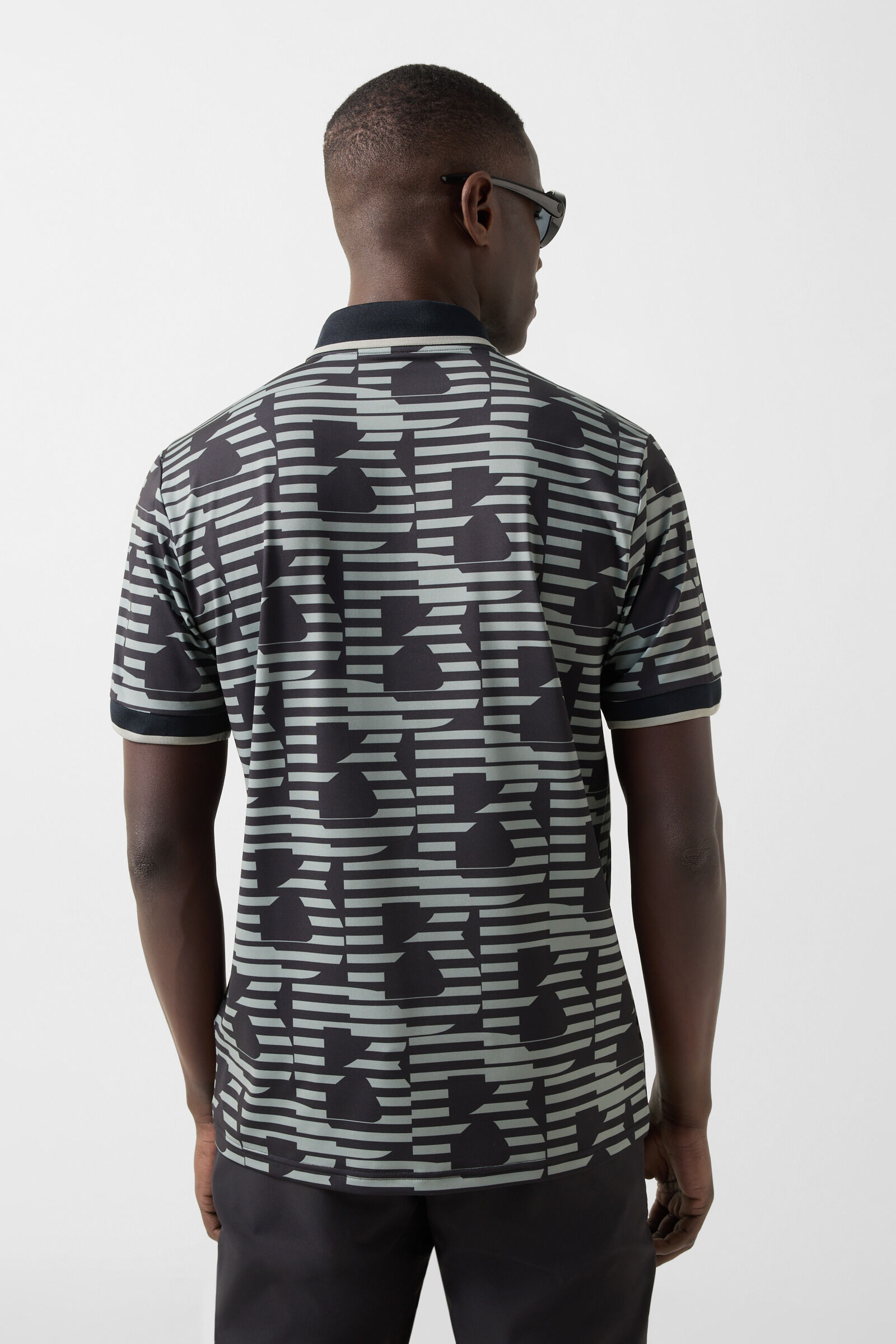 Valentin functional short-sleeved top Black/eucalyptus