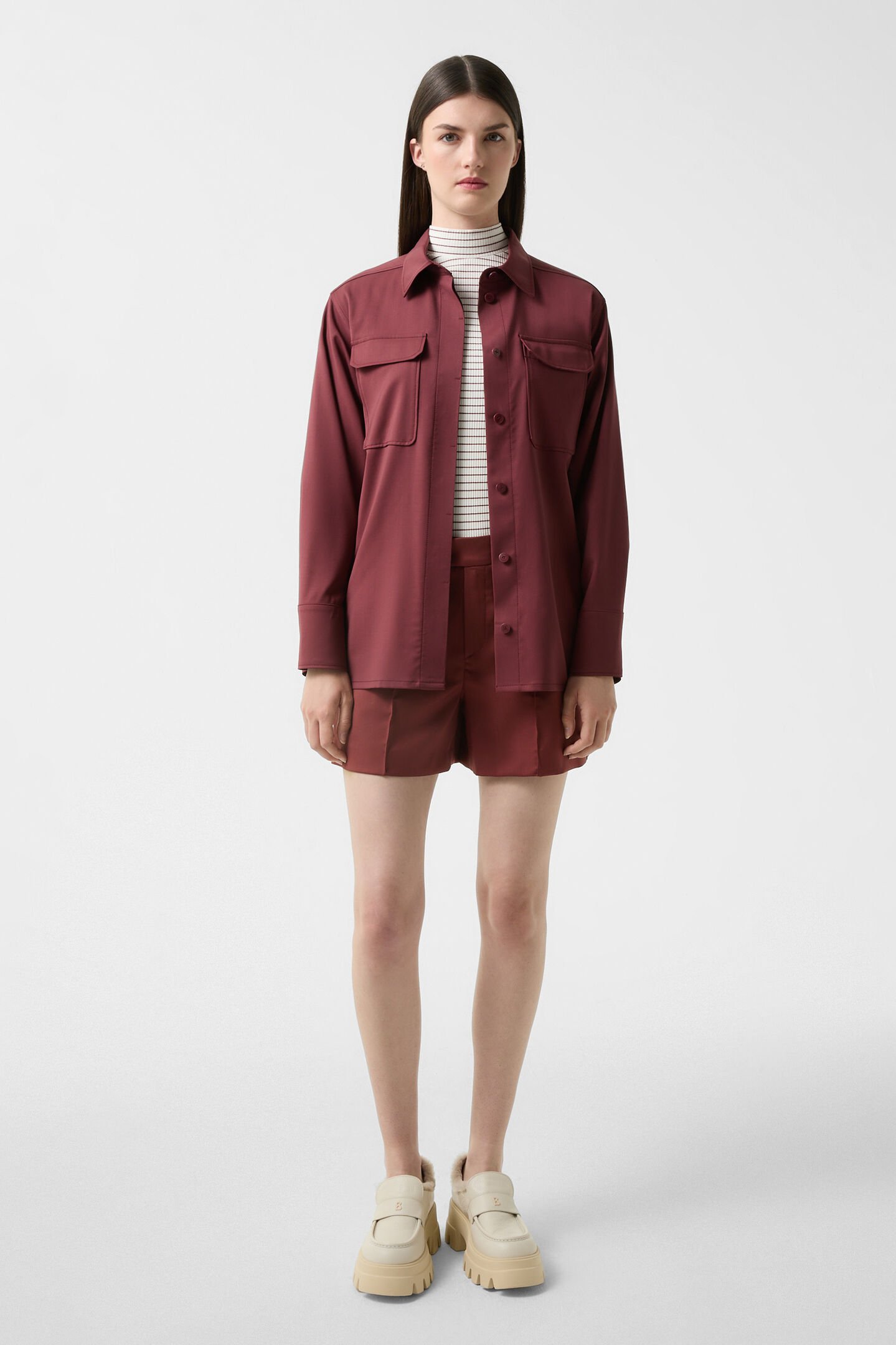 Jace shorts Wine red