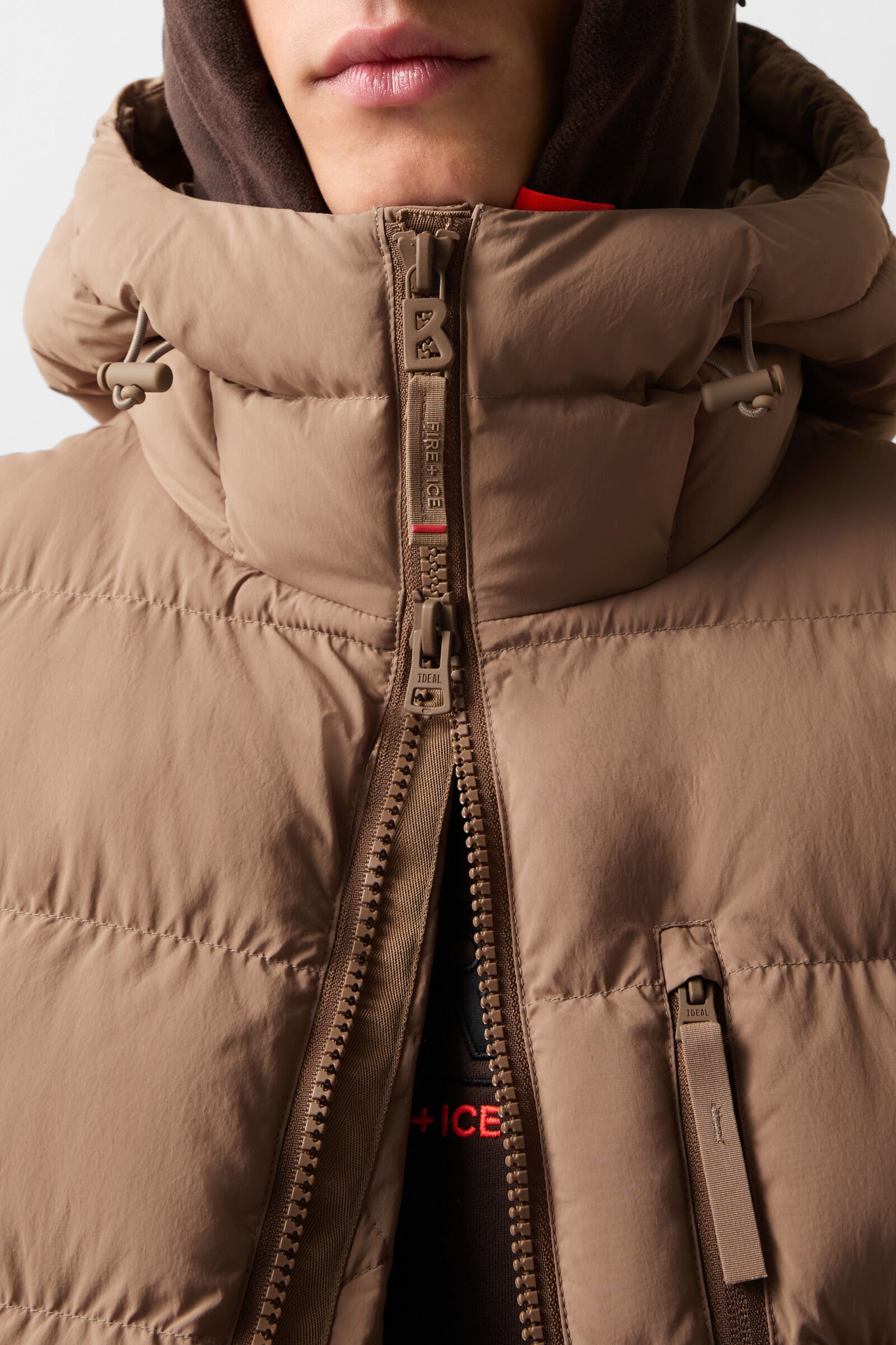 Howard quilted waistcoat Caramel