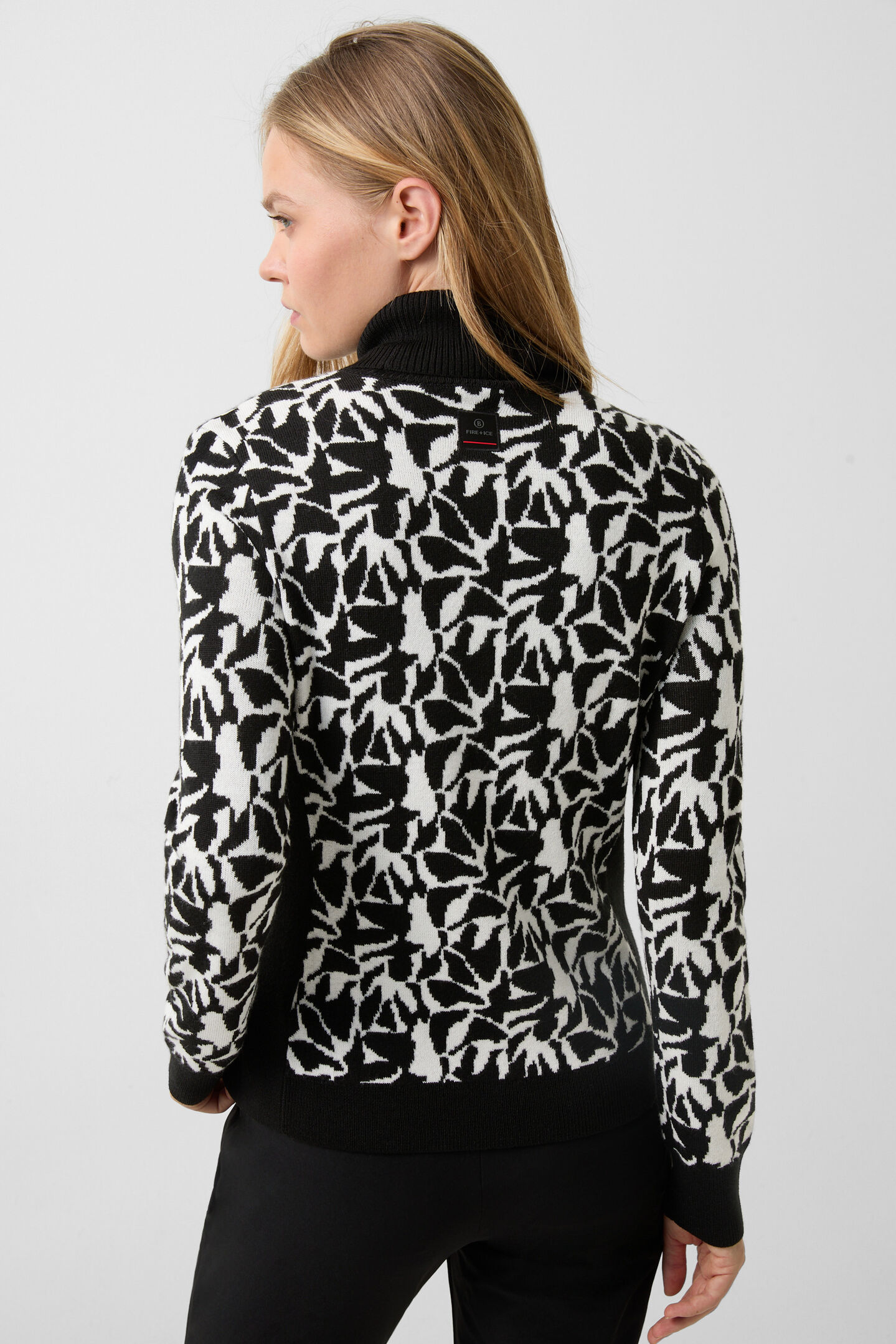 Jacquard jumper Maira Black/white
