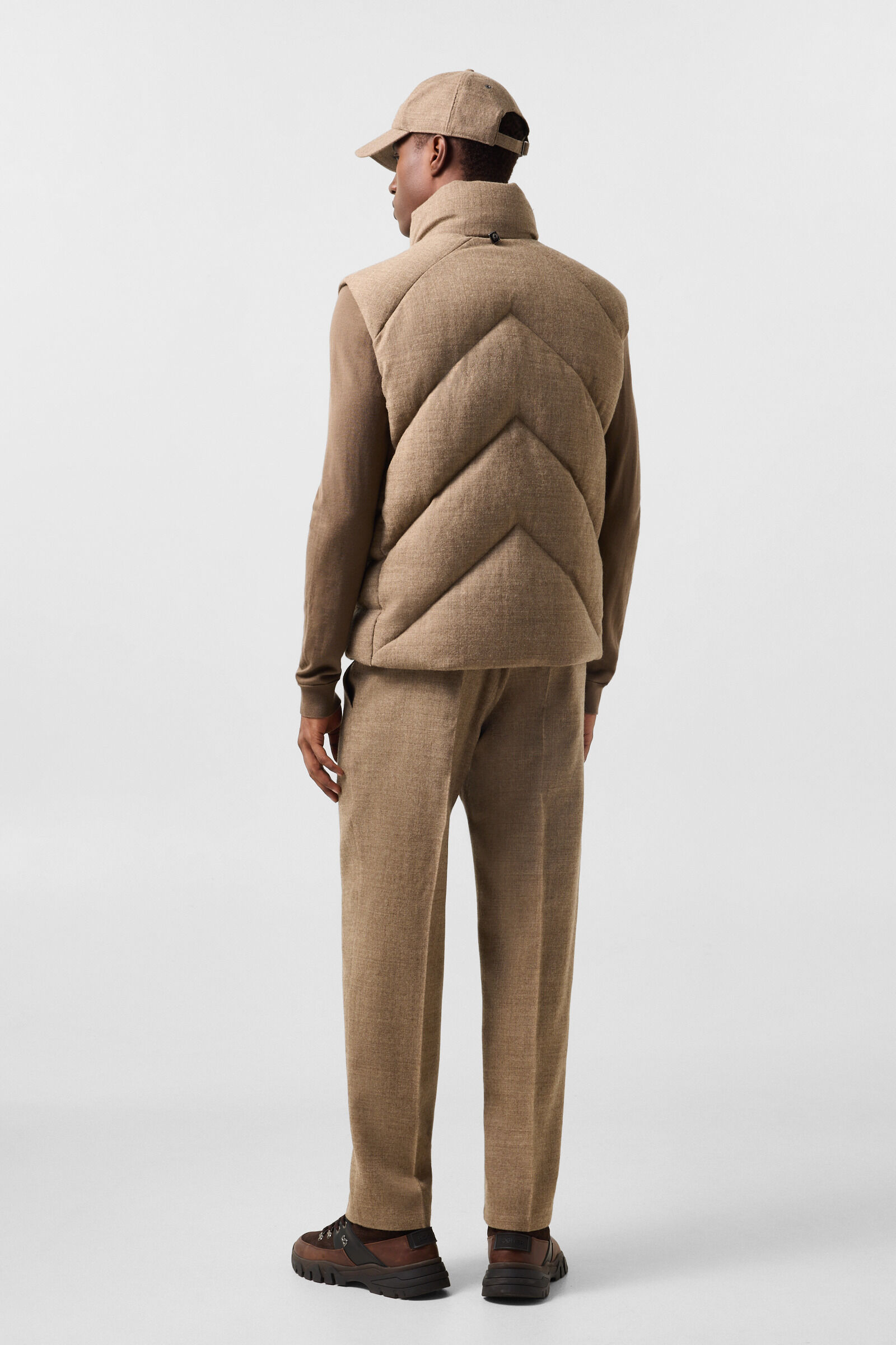 Kendo Virgin Wool and Down Vest Brown