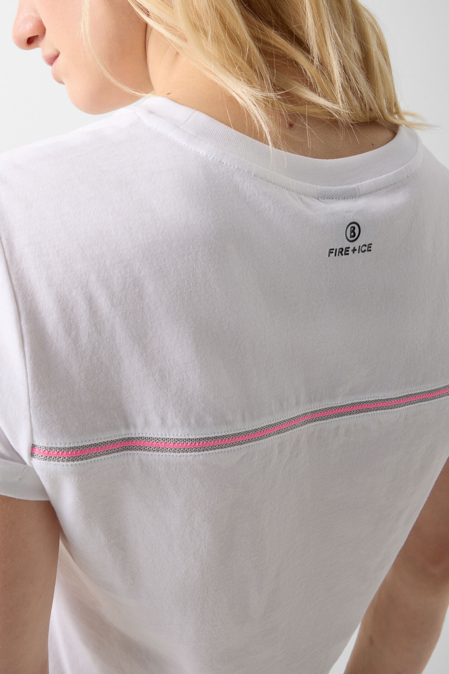 T-shirt Debra White/black