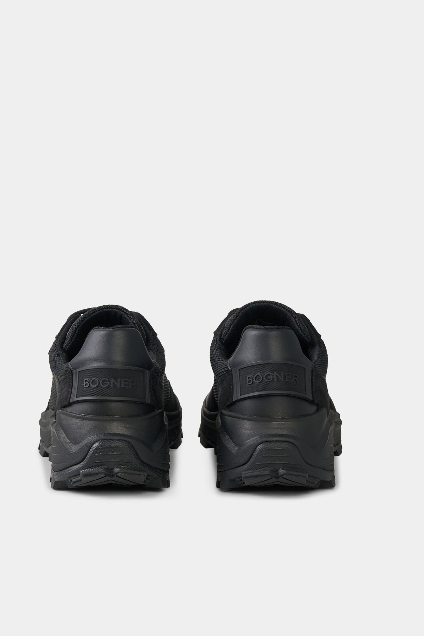 Hiking Sneaker Cortina Schwarz