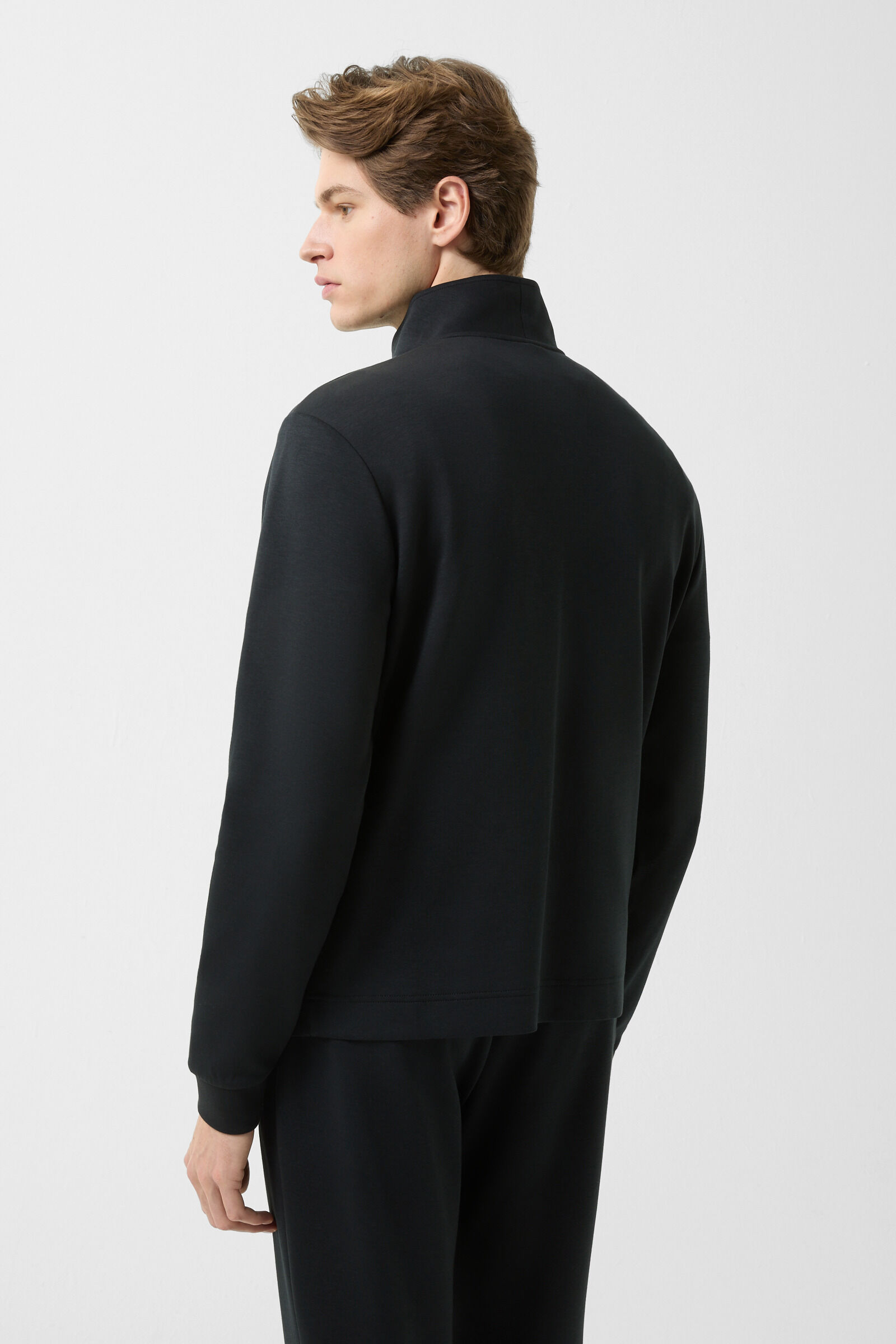 Sweat Troyer Raven Black