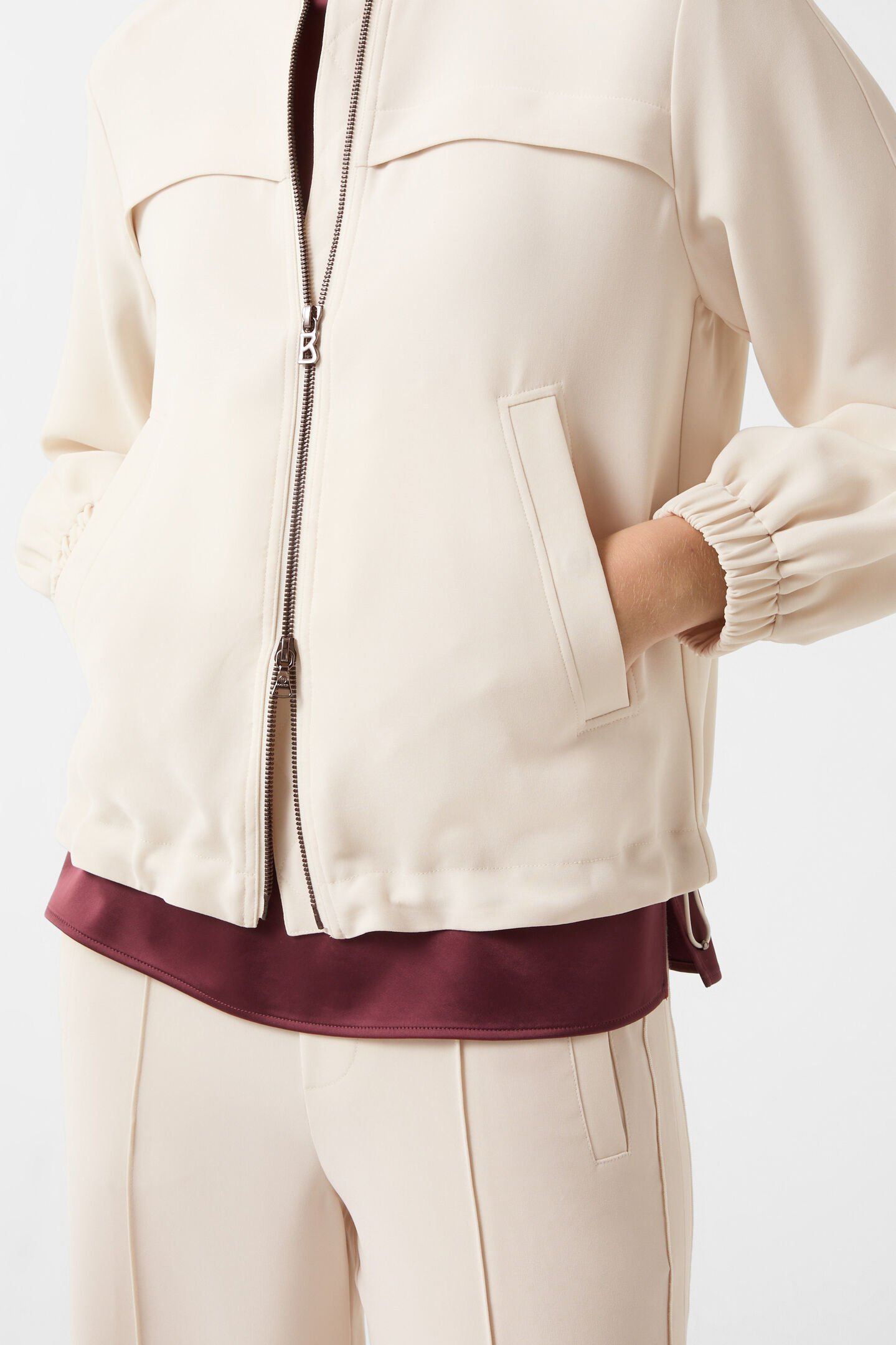 Sheila crêpe blouson Cream