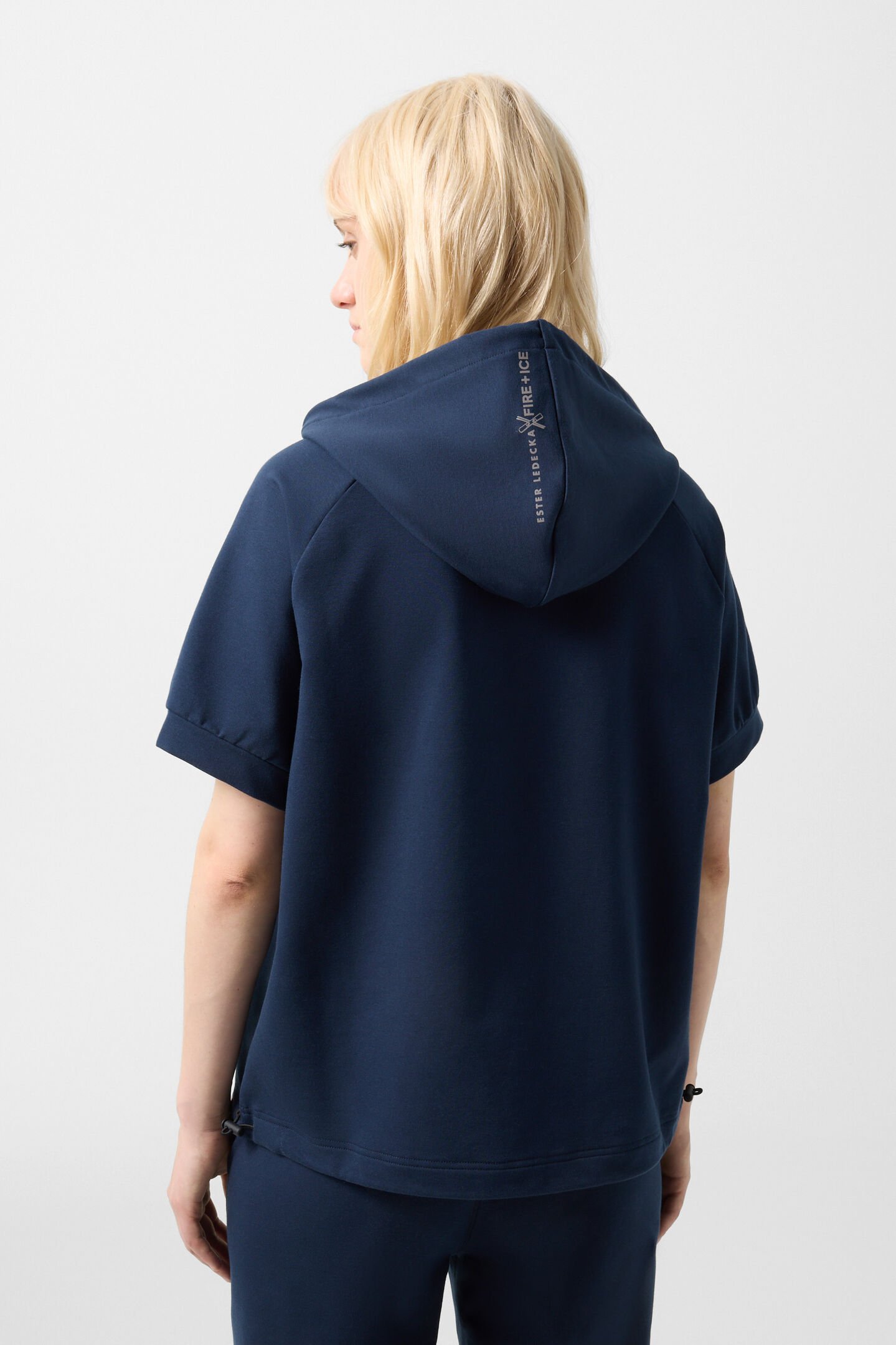 Sharon short-sleeved hoodie Dark blue