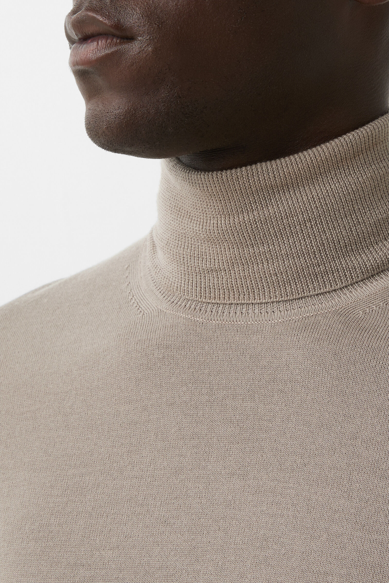 Gordon turtleneck jumper Greige