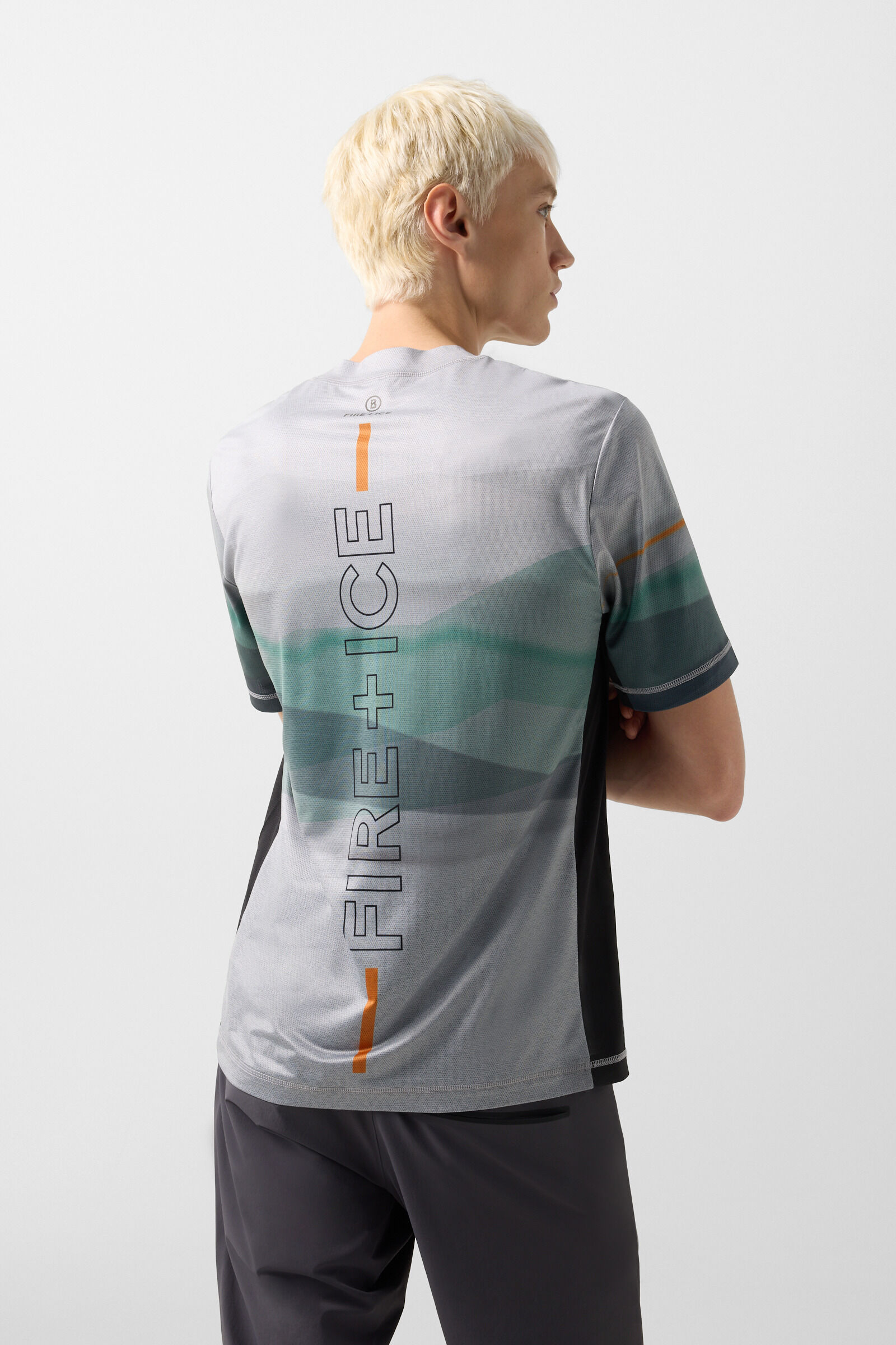 Balduin functional shirt Grey/green