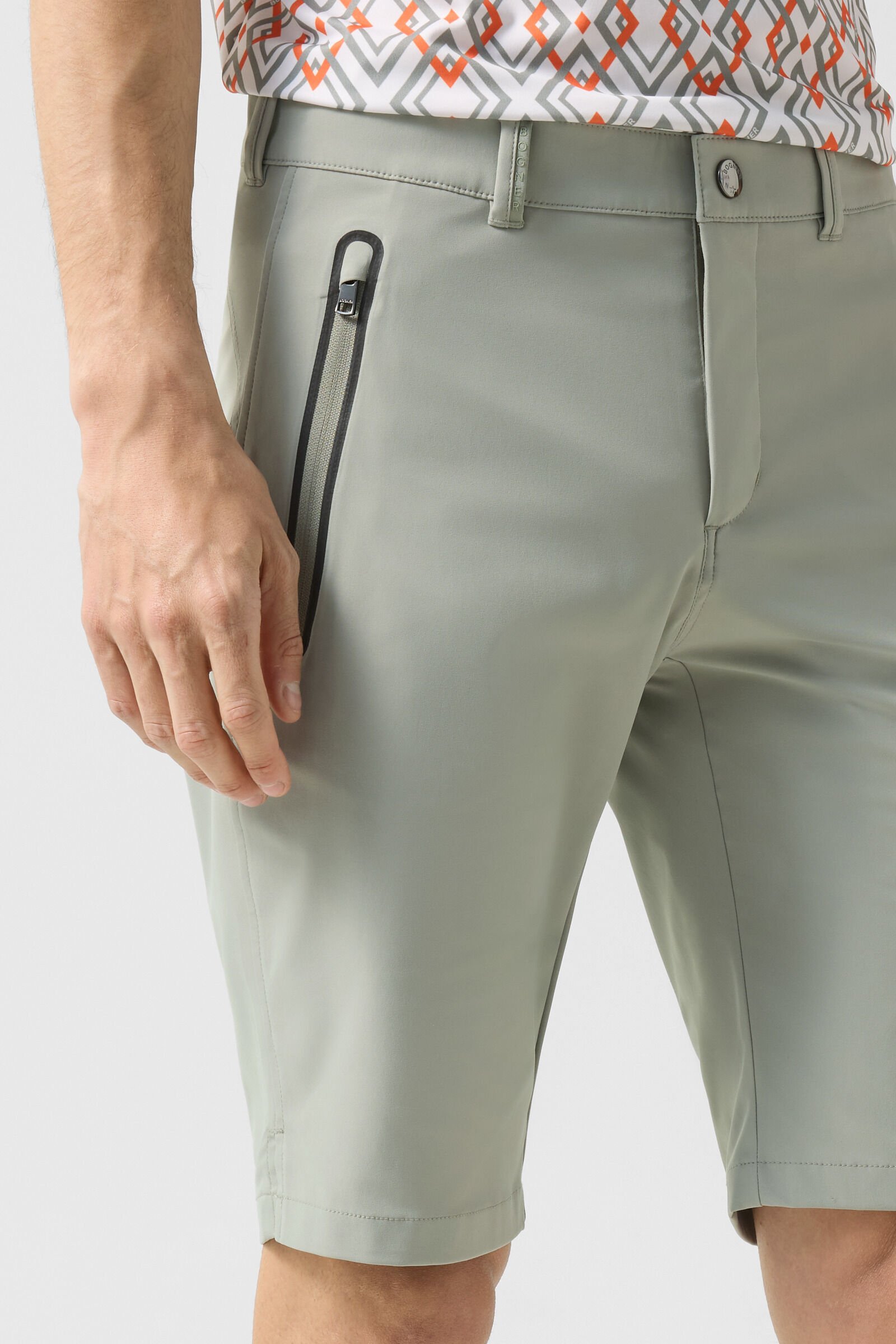 Warin functional shorts Eucalyptus