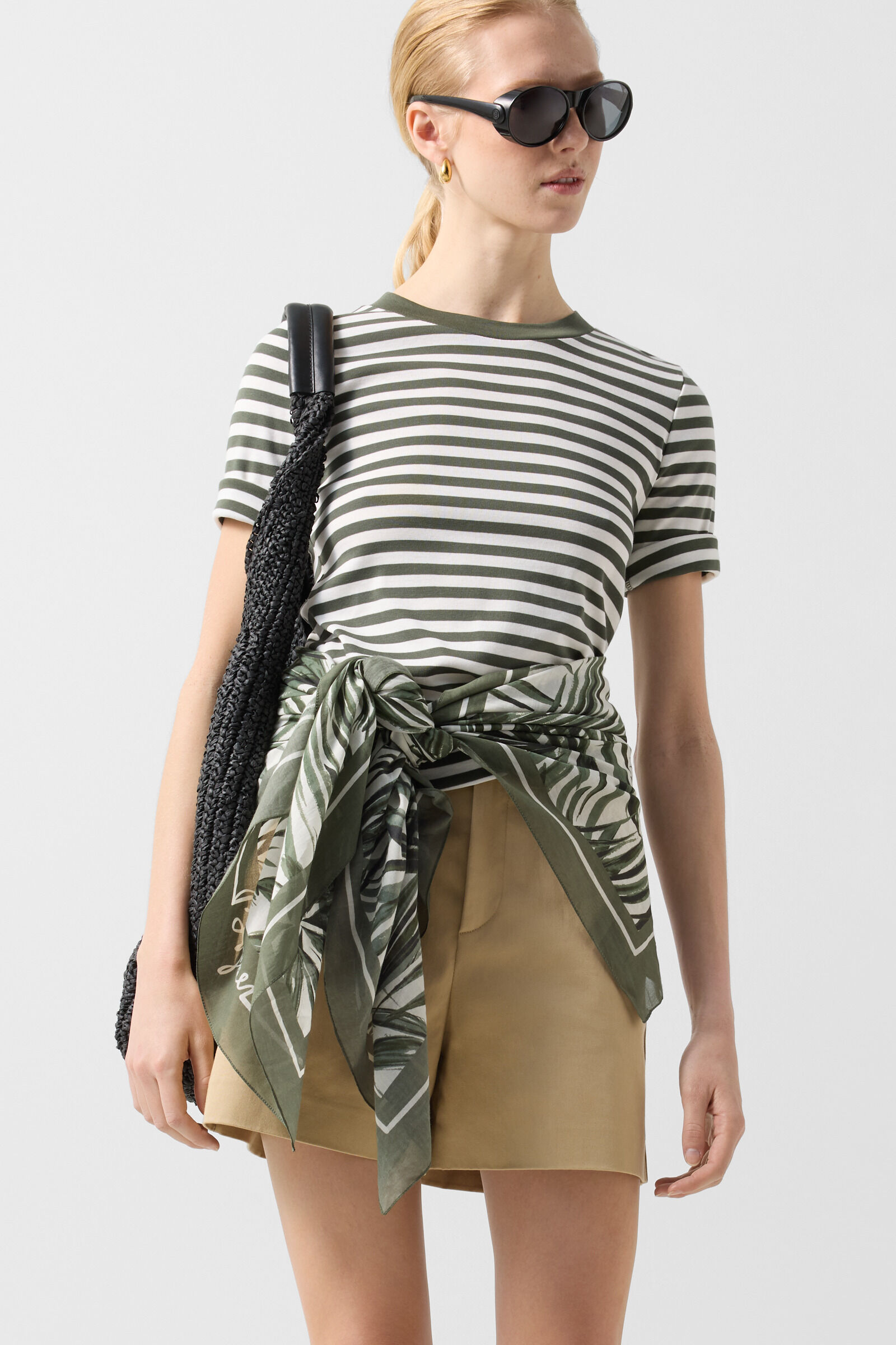 T-Shirt Nikini Oliv-Gr&uuml;n/Off-White