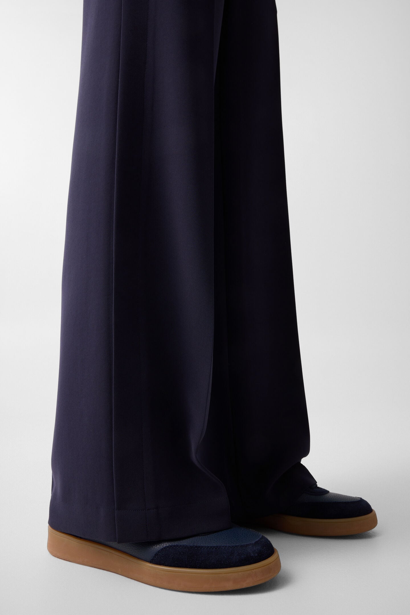 Cr&ecirc;pehose Enny Navy-Blau