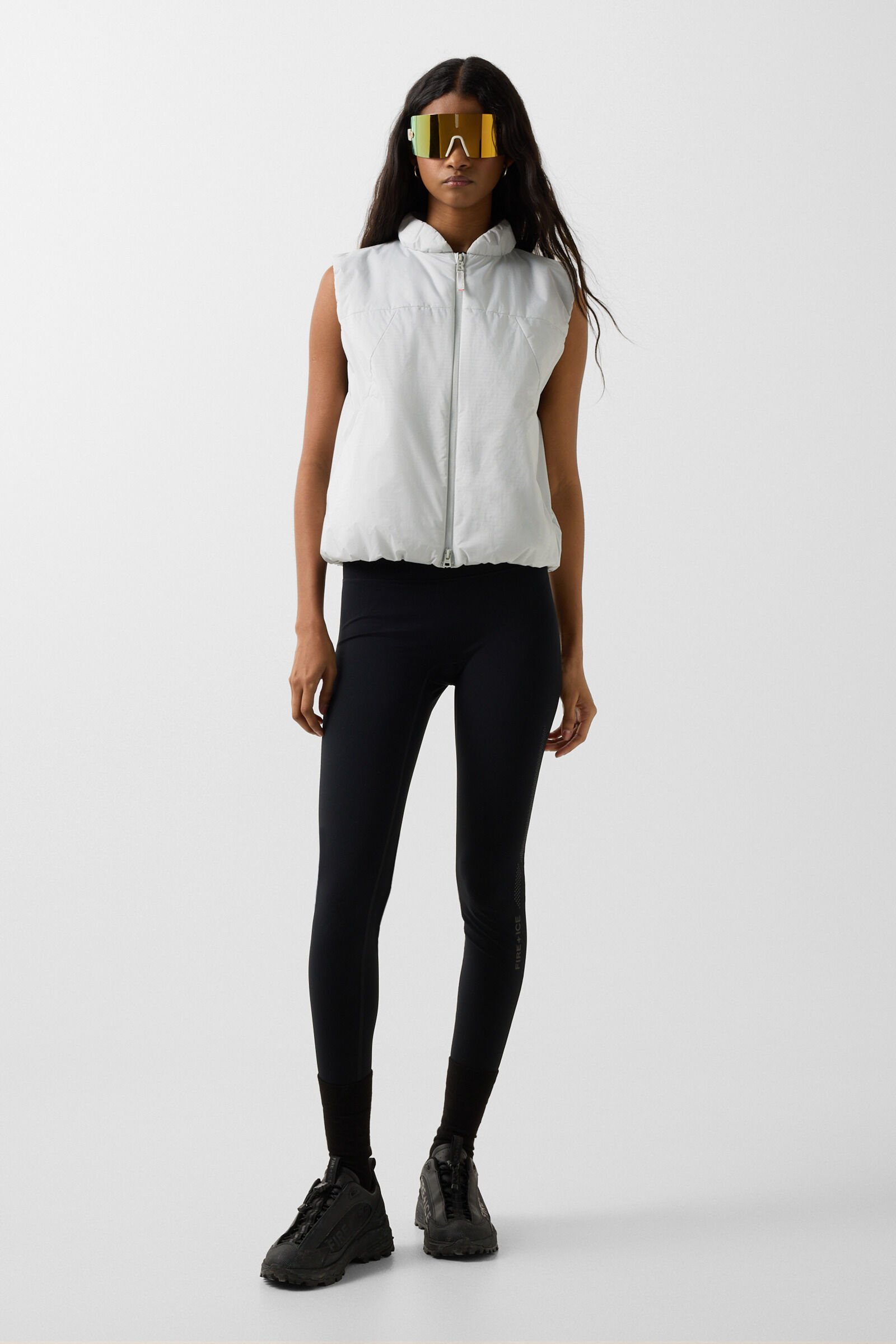 Lightweight functional waistcoat Kaila Light grey