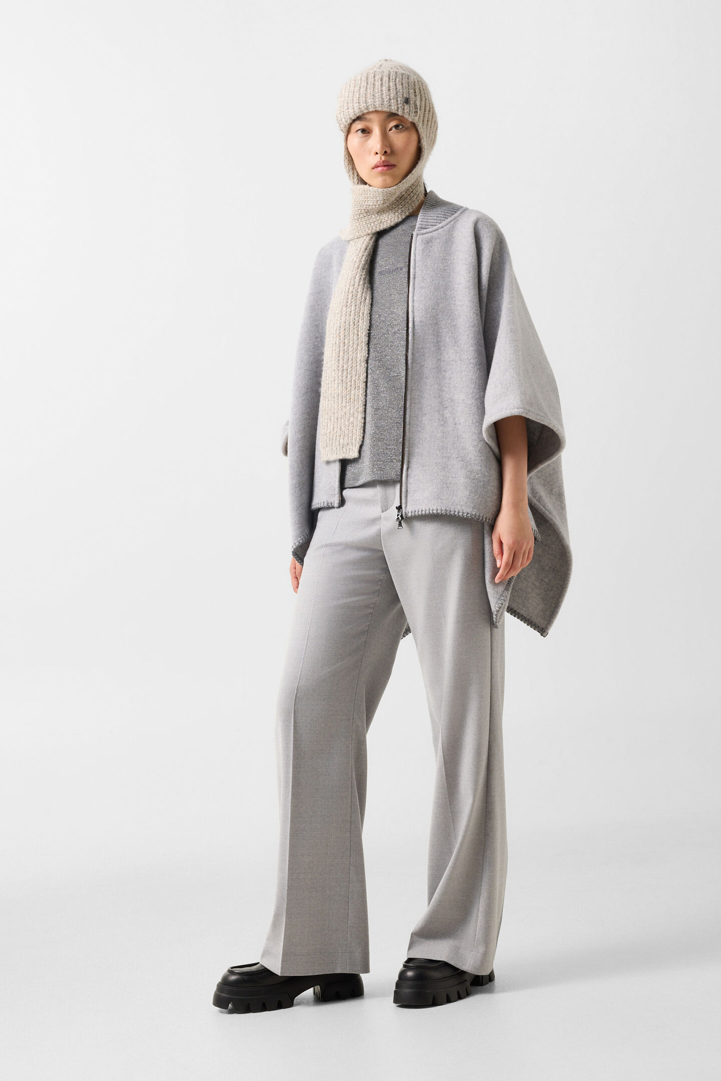 Look Nellie Hellgrau 