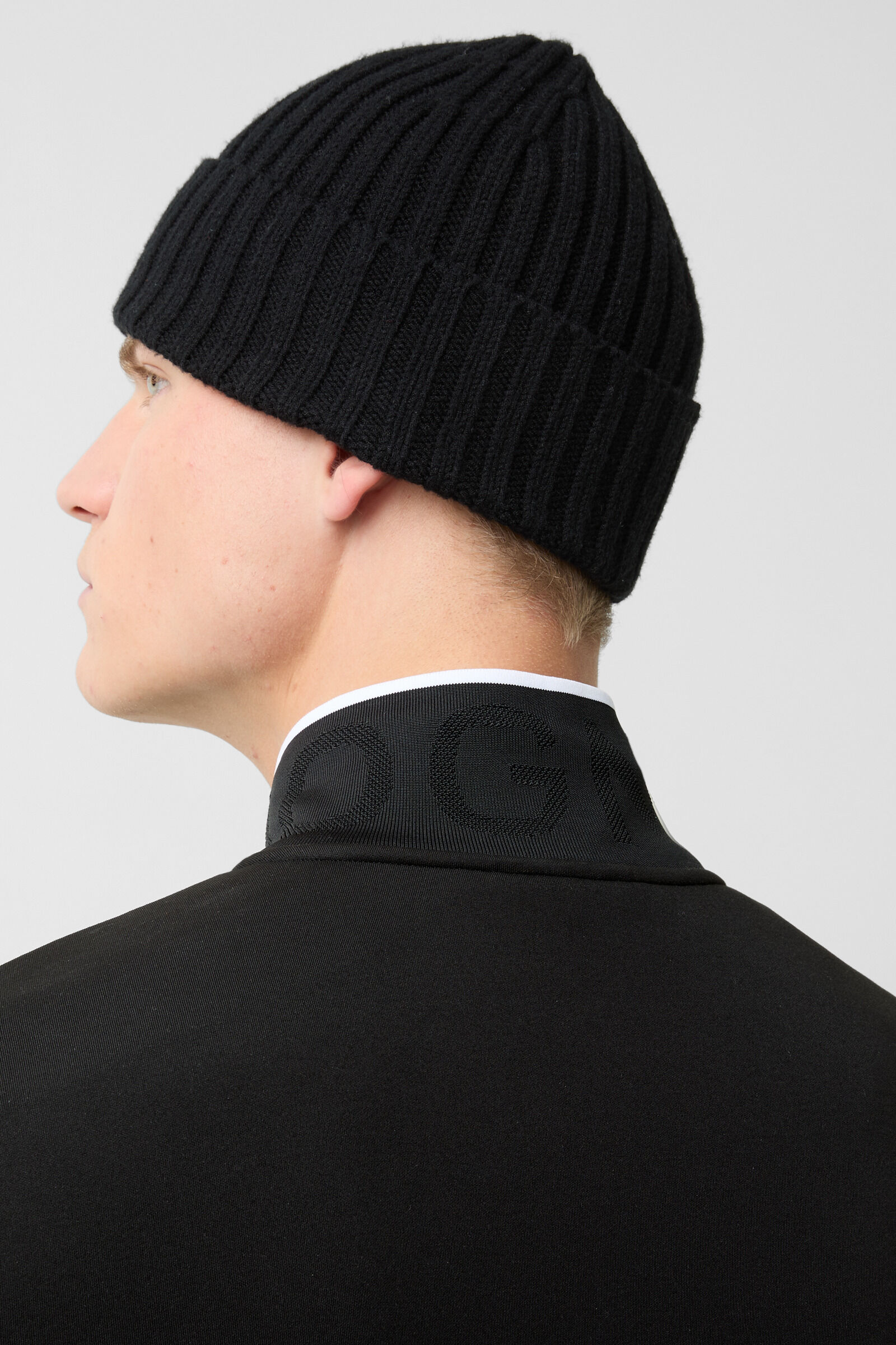 Midlayer Xilas Black