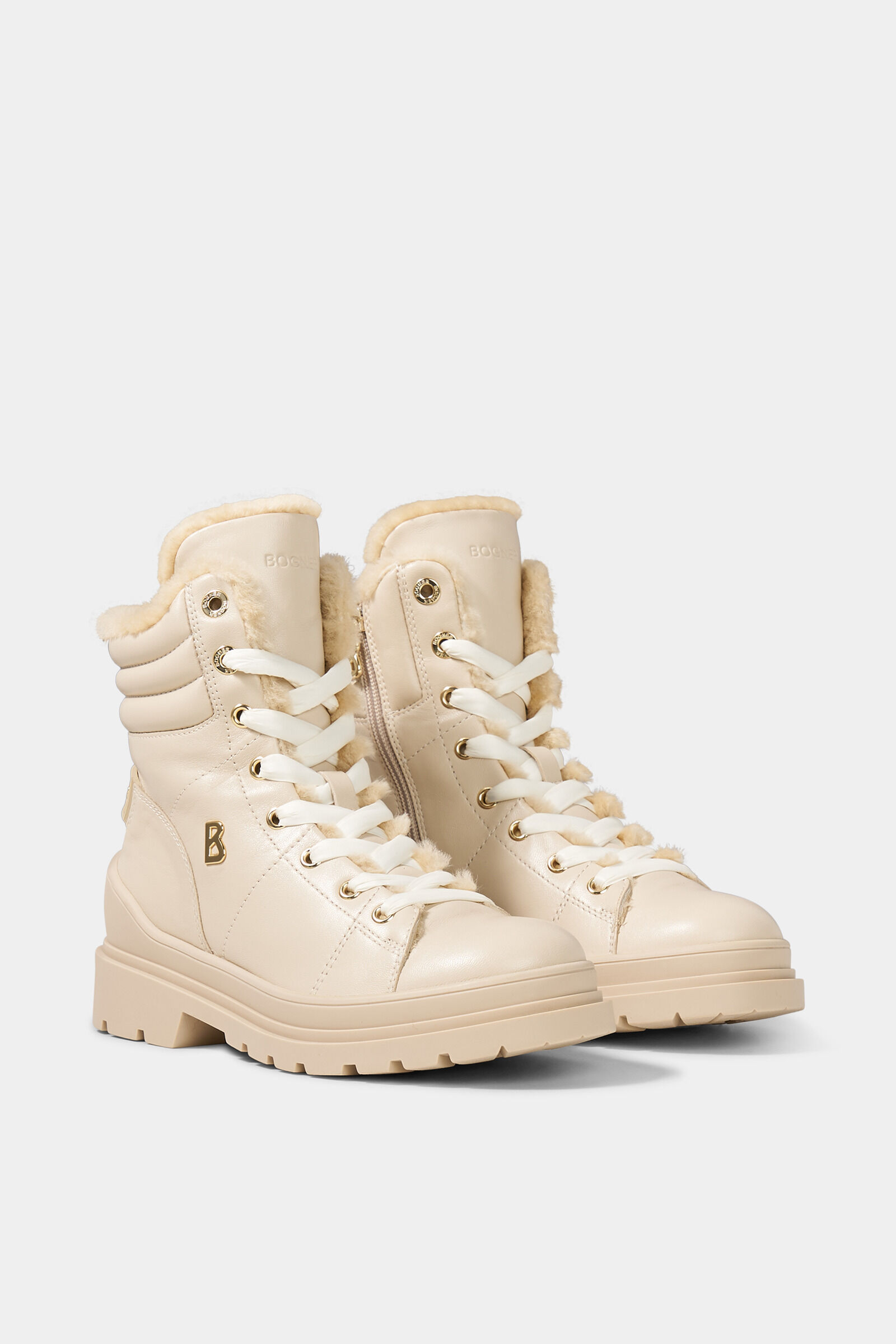 St. Moritz lace-up boots with spikes Cream