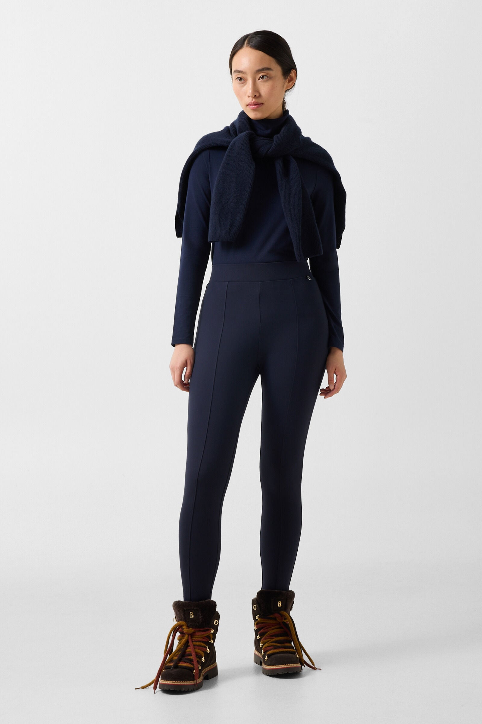 Steghose Kaela Navy