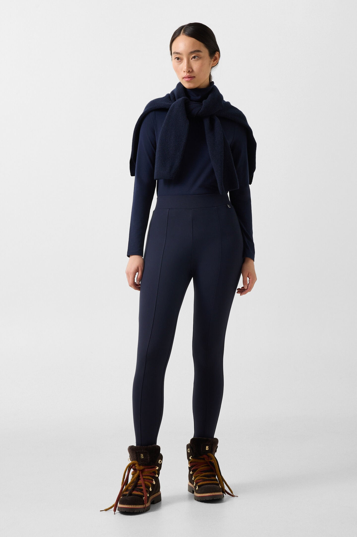 Steghose Kaela Navy