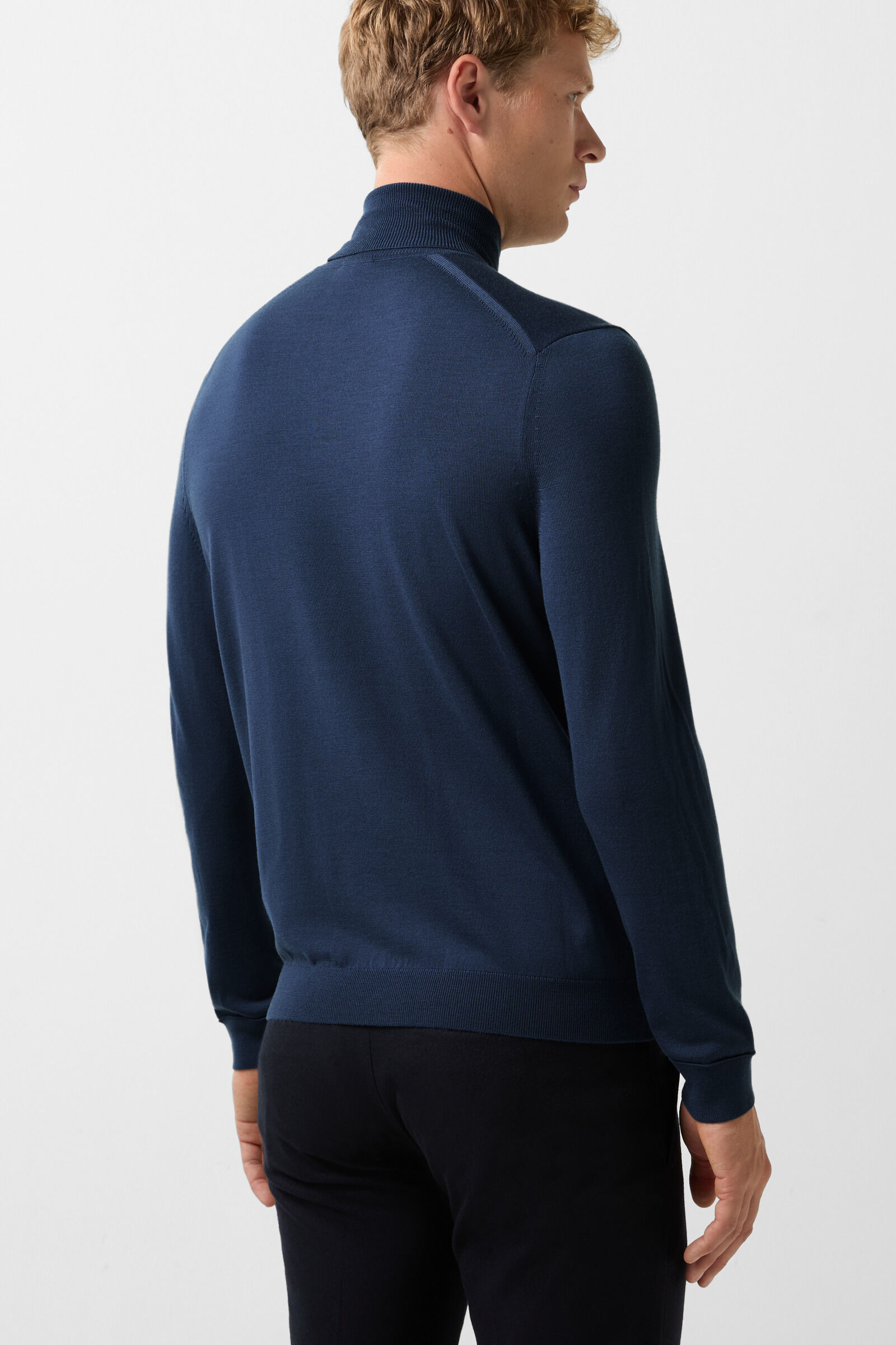 Pull &agrave; col roul&eacute; Gordon Bleu