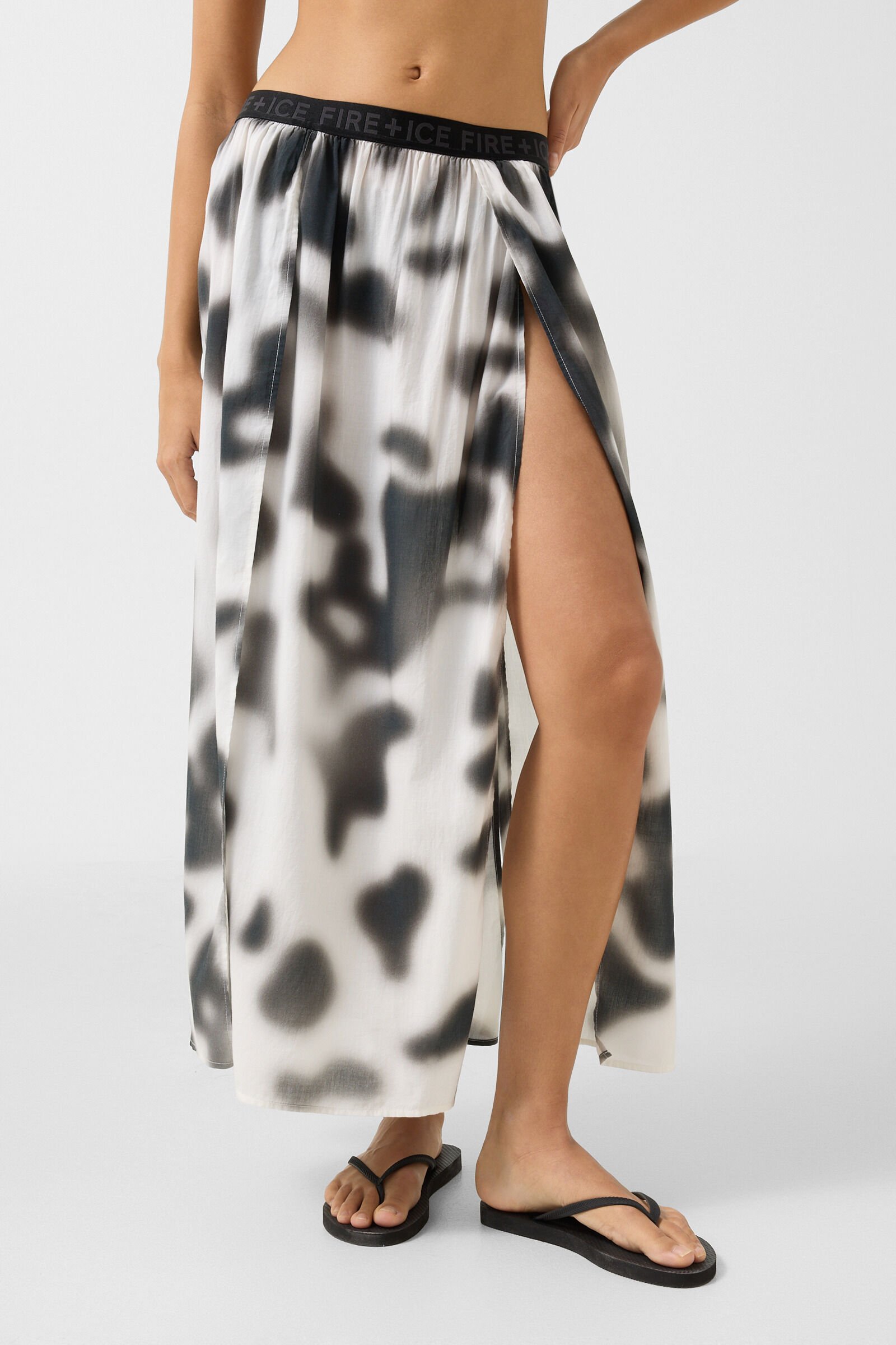 Nadea skirt Black/white